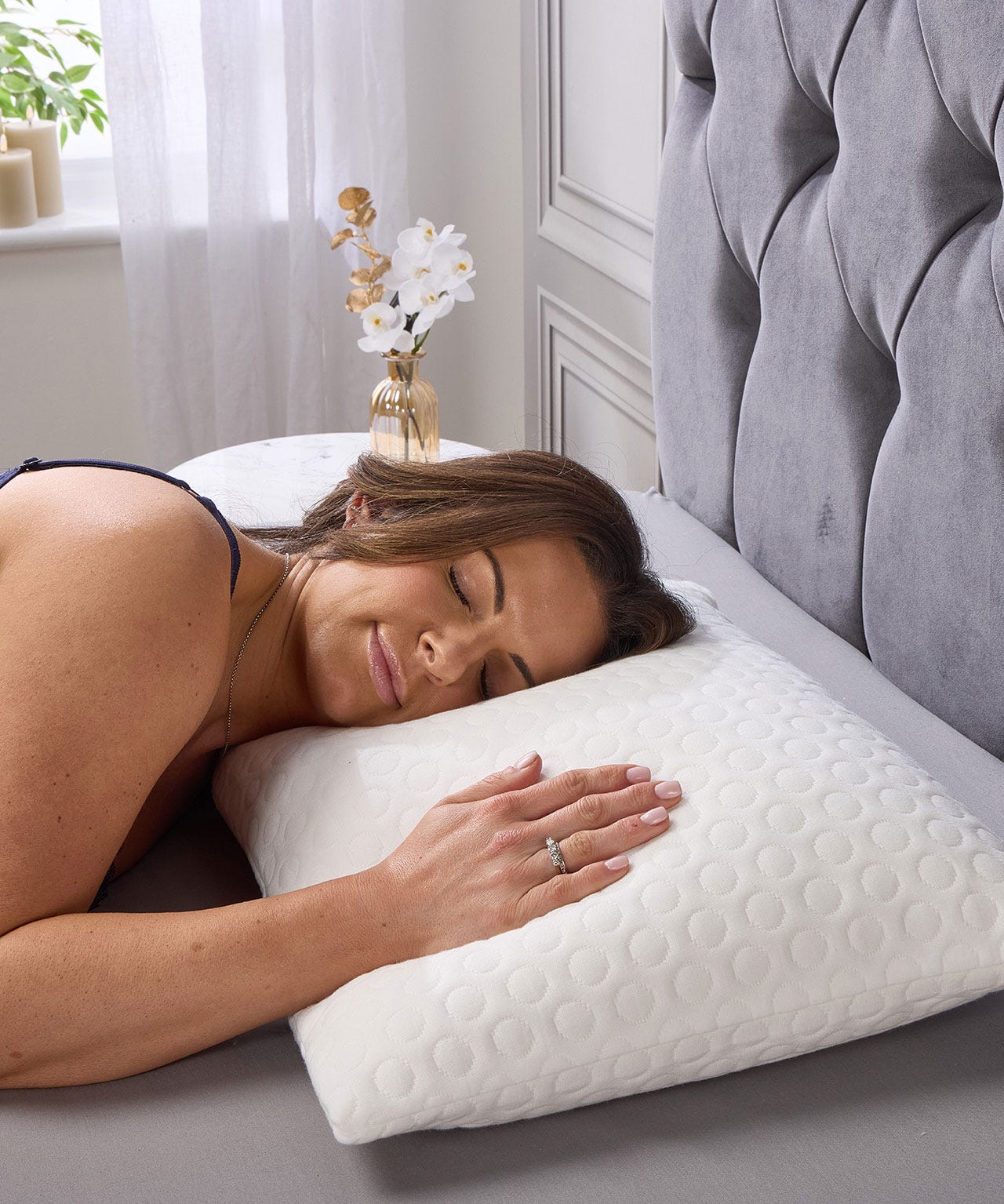 Memory Foam Pillow & Cover