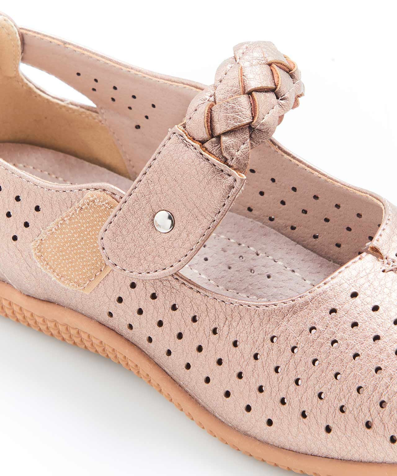 Cushion-walk Touch-fasten Strap Shoe