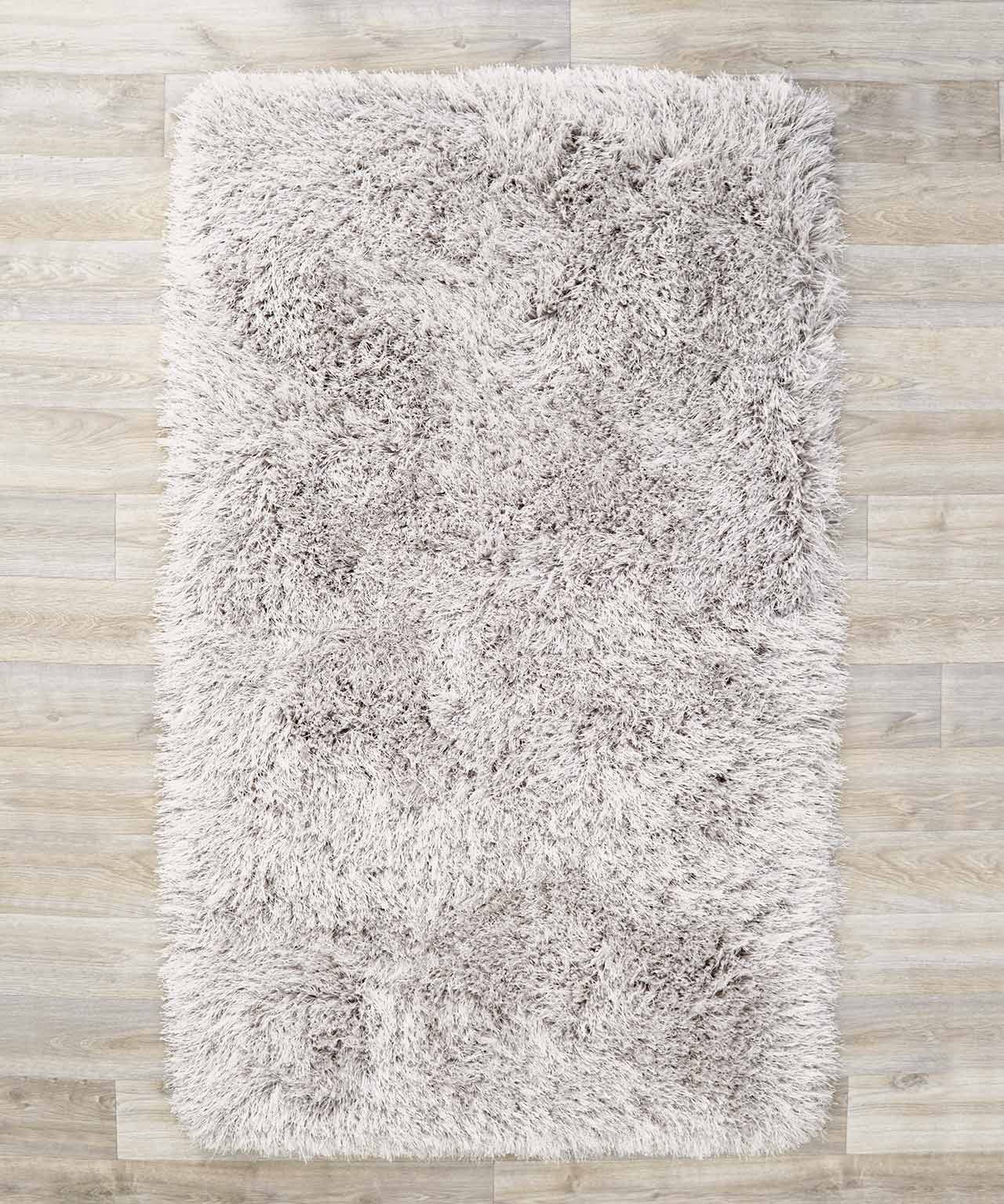 Luxury deep pile rug