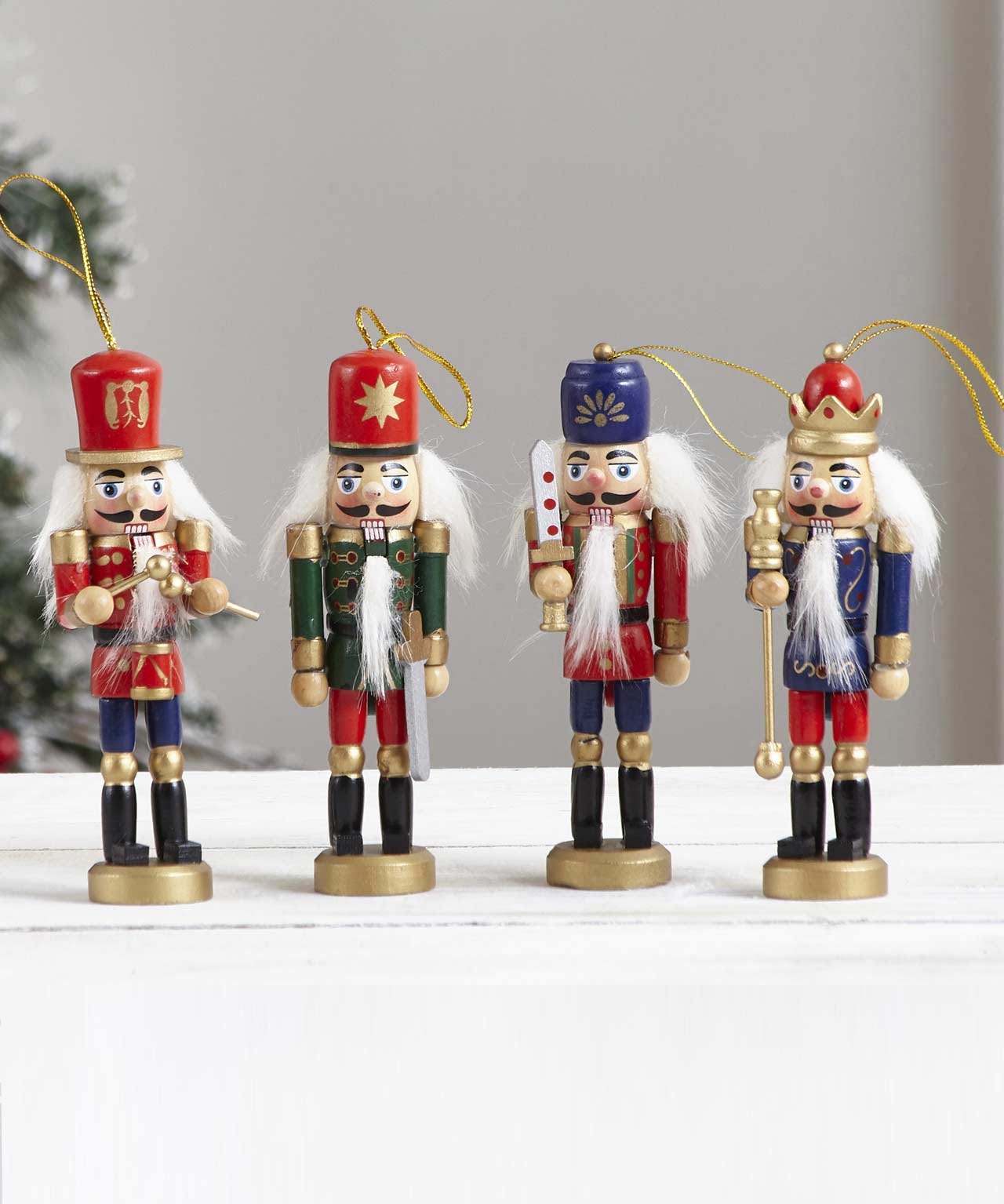 4-piece nutcracker set