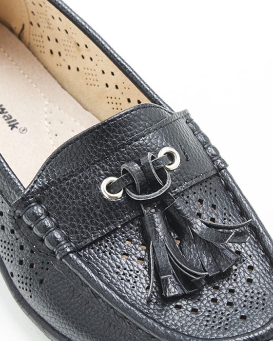 Cushion-walk tassel trim Moccasin