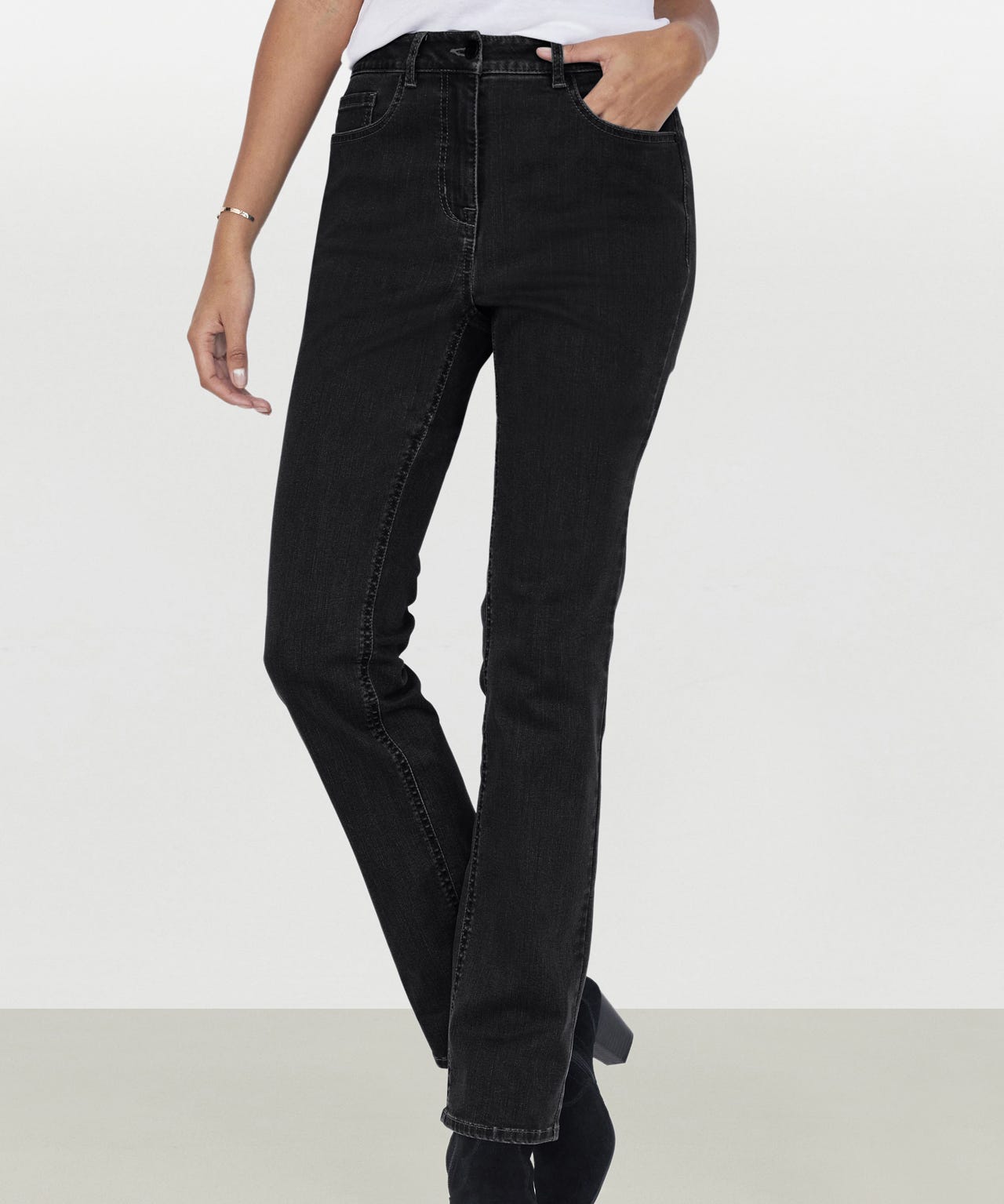 Secret Stretch Straight-leg Perfect Fit Jeans