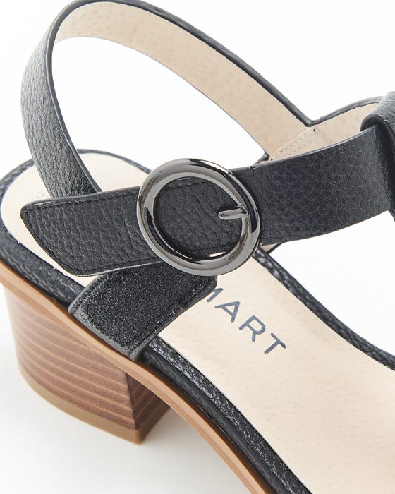 Block heeled Leather Sandal