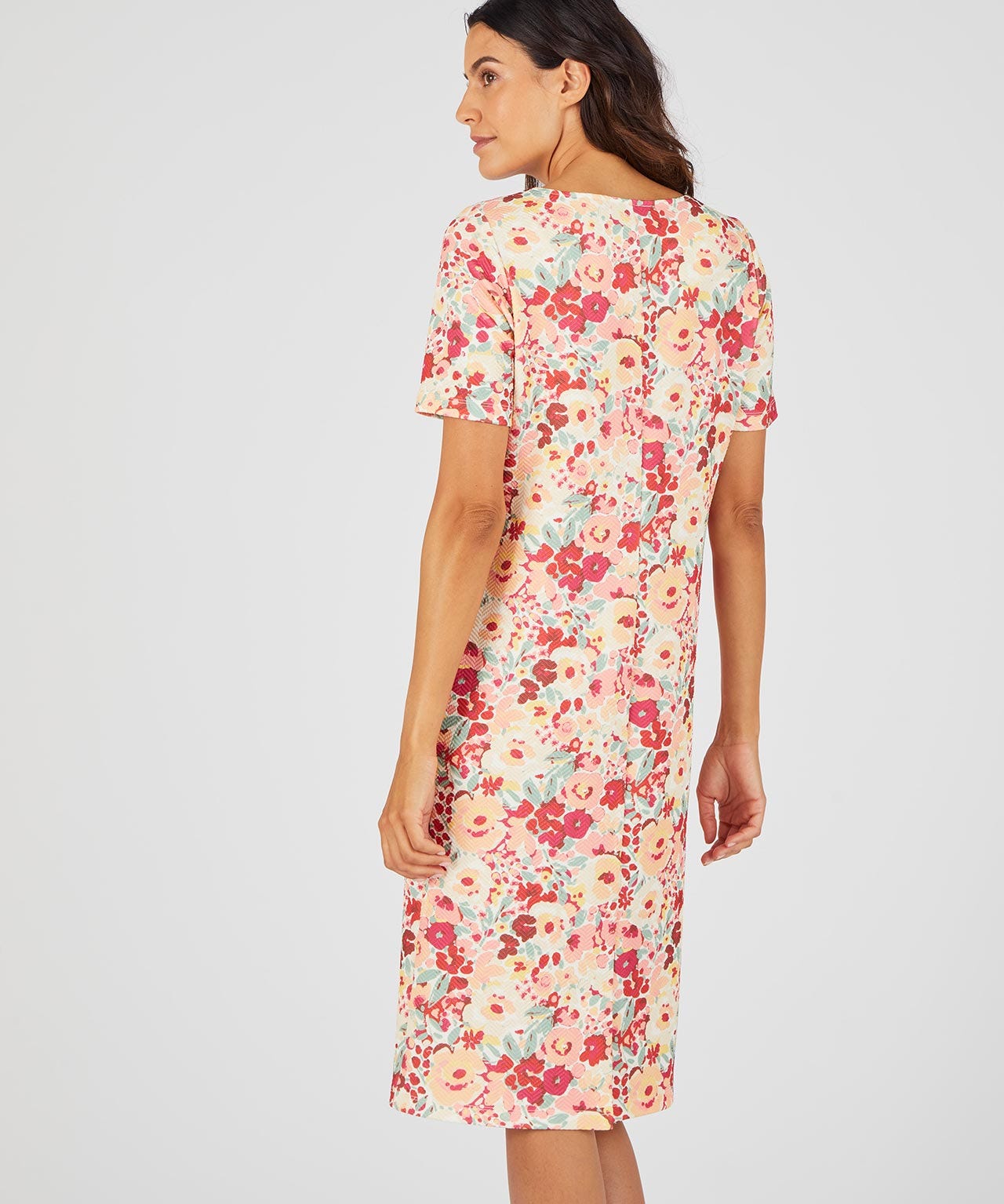 Textured Stretch Short Sleeve Shift Dress