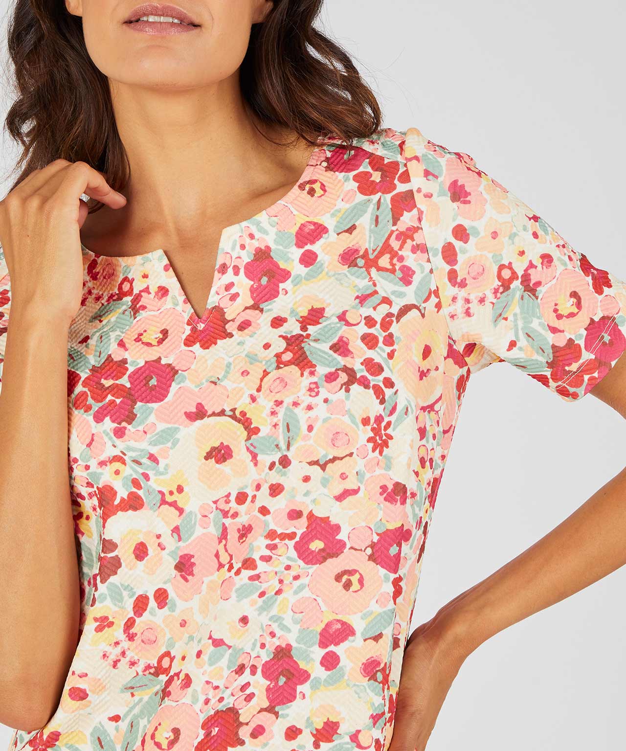 Textured Stretch Short Sleeve Shift Dress