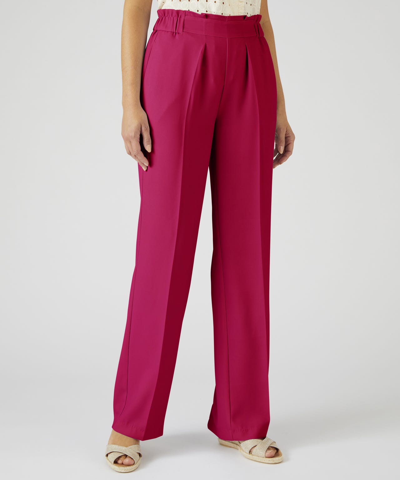 Wide-leg Pull-on Trousers