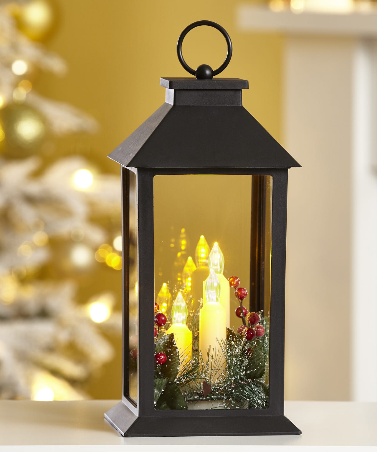 Lantern With 3 candles