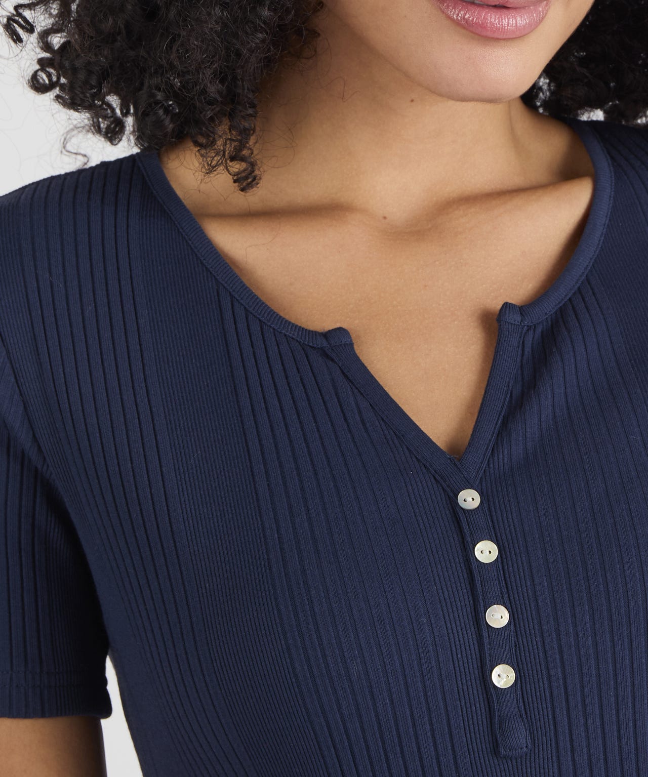 Ribbed Notch Neck T-shirt