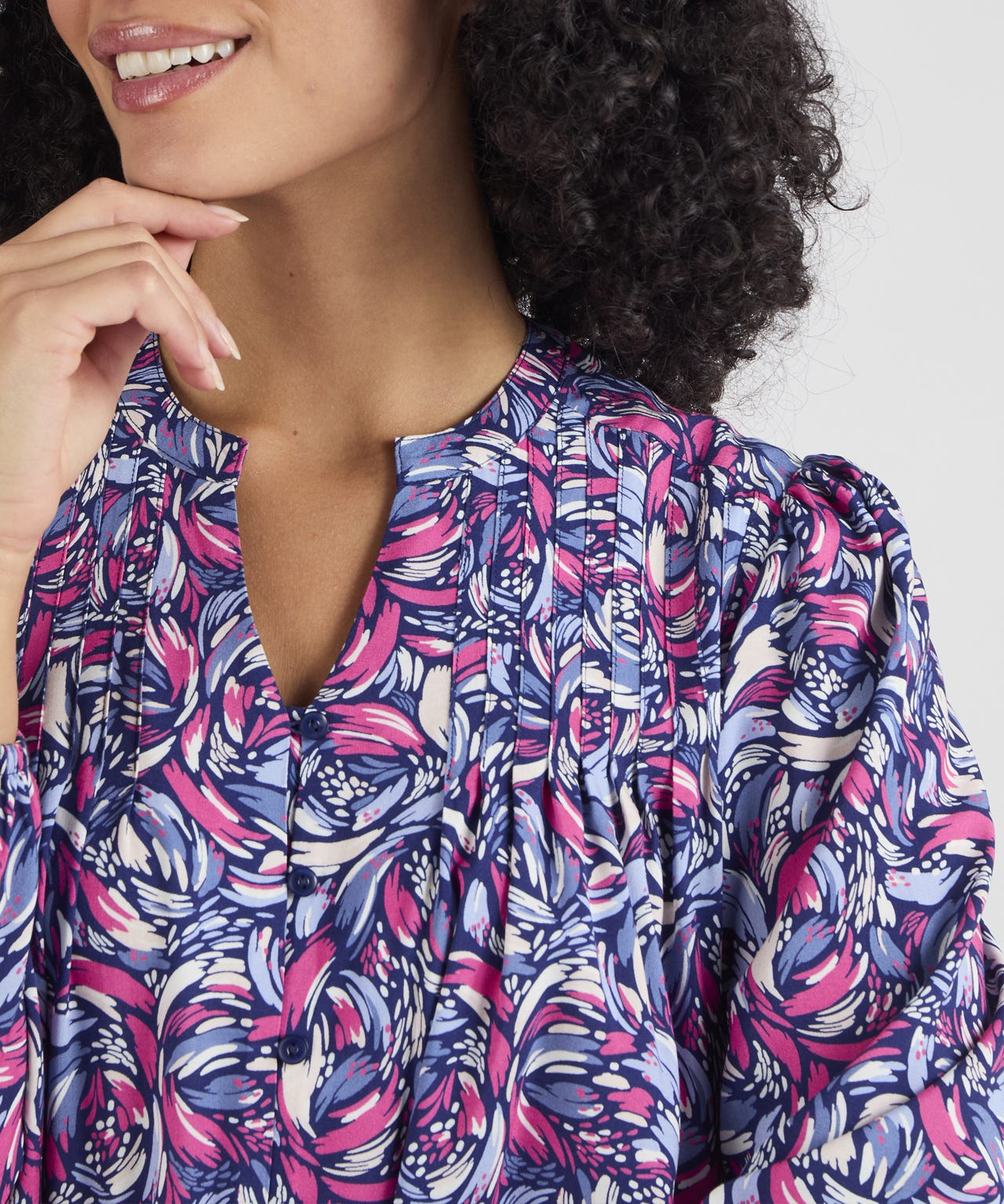 Floral Print Pull-on Blouse
