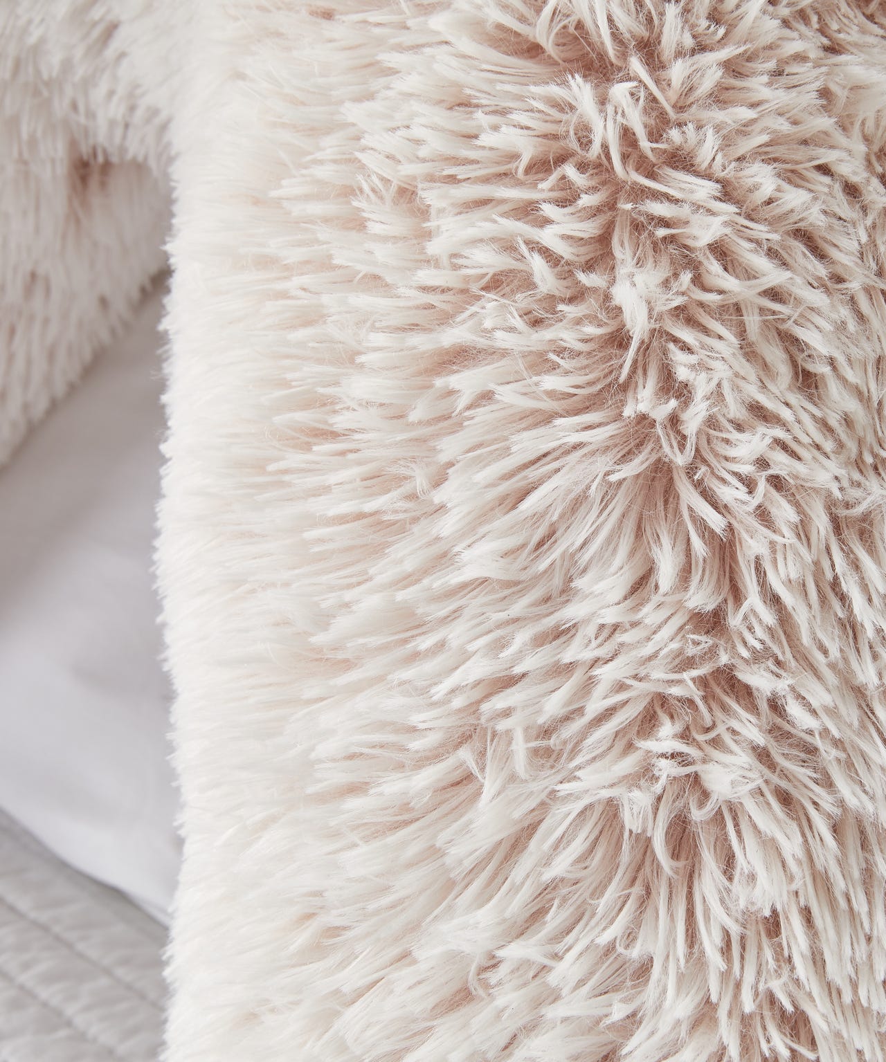 Huggleland Long Hair V-Shaped Pillow