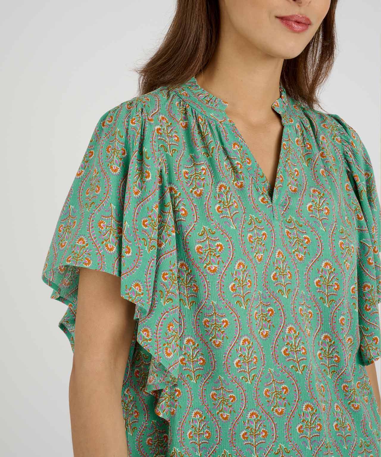 Tunisian-Style Printed Blouse