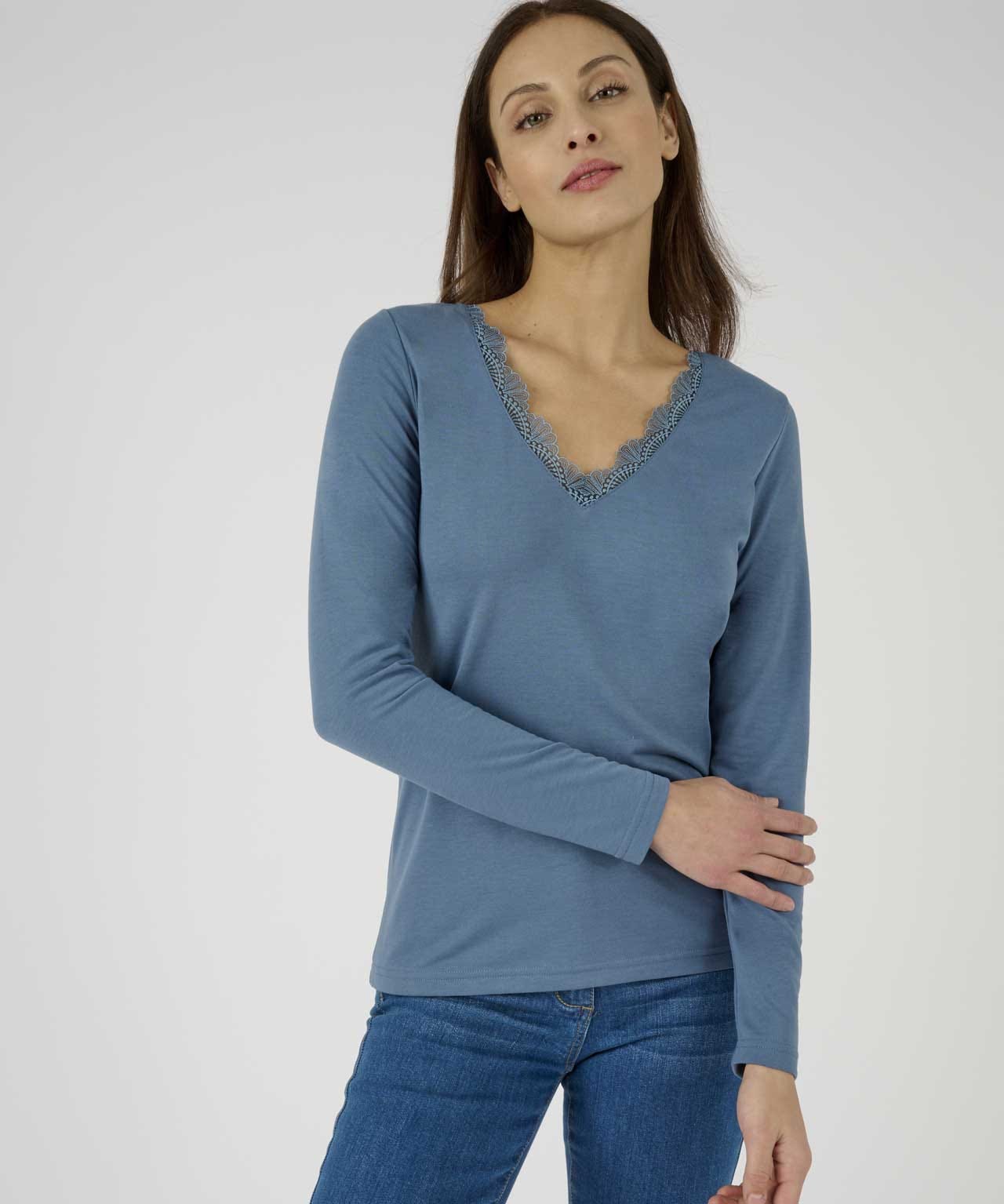 Thermolactyl Long Sleeve Lace Trim T-shirt