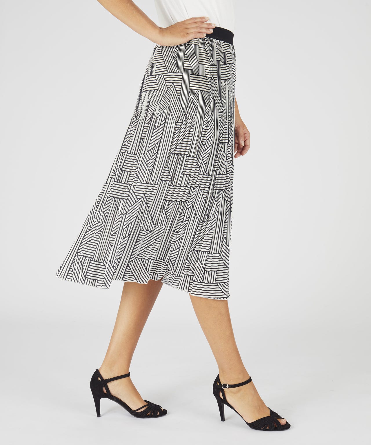 Printed Pleated Skirt