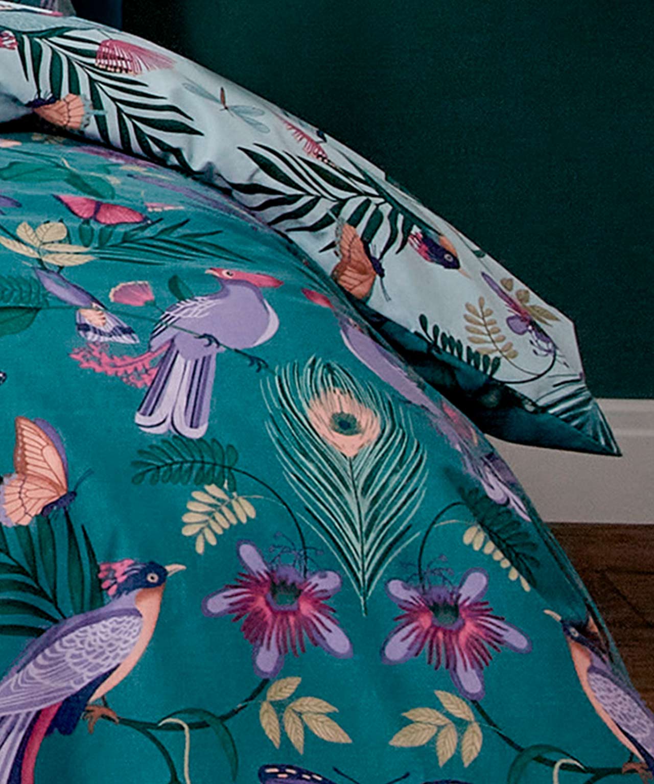 Mya Tropical Birds Reversible Duvet Set