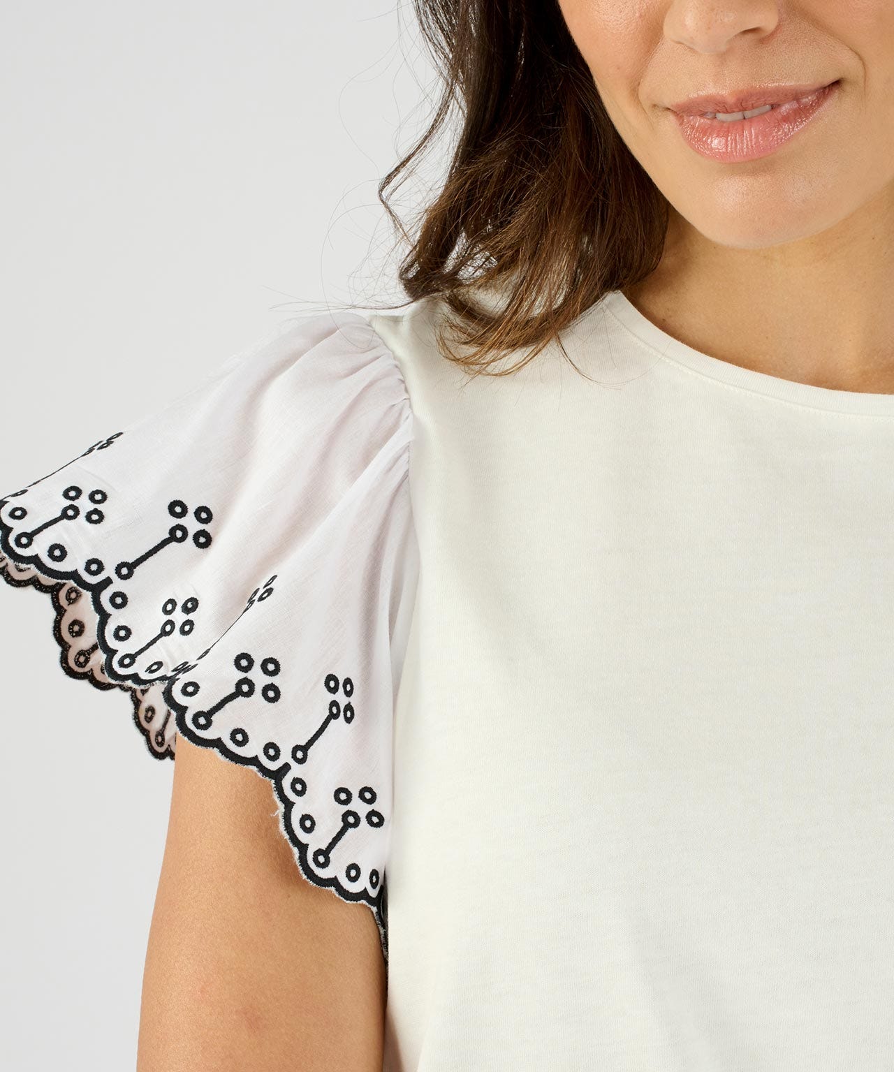 Embroidered Fluted Sleeve T-shirt