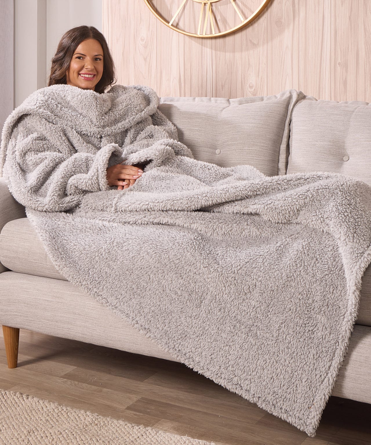 Wearable Fleece Blanket with Heated Pocket