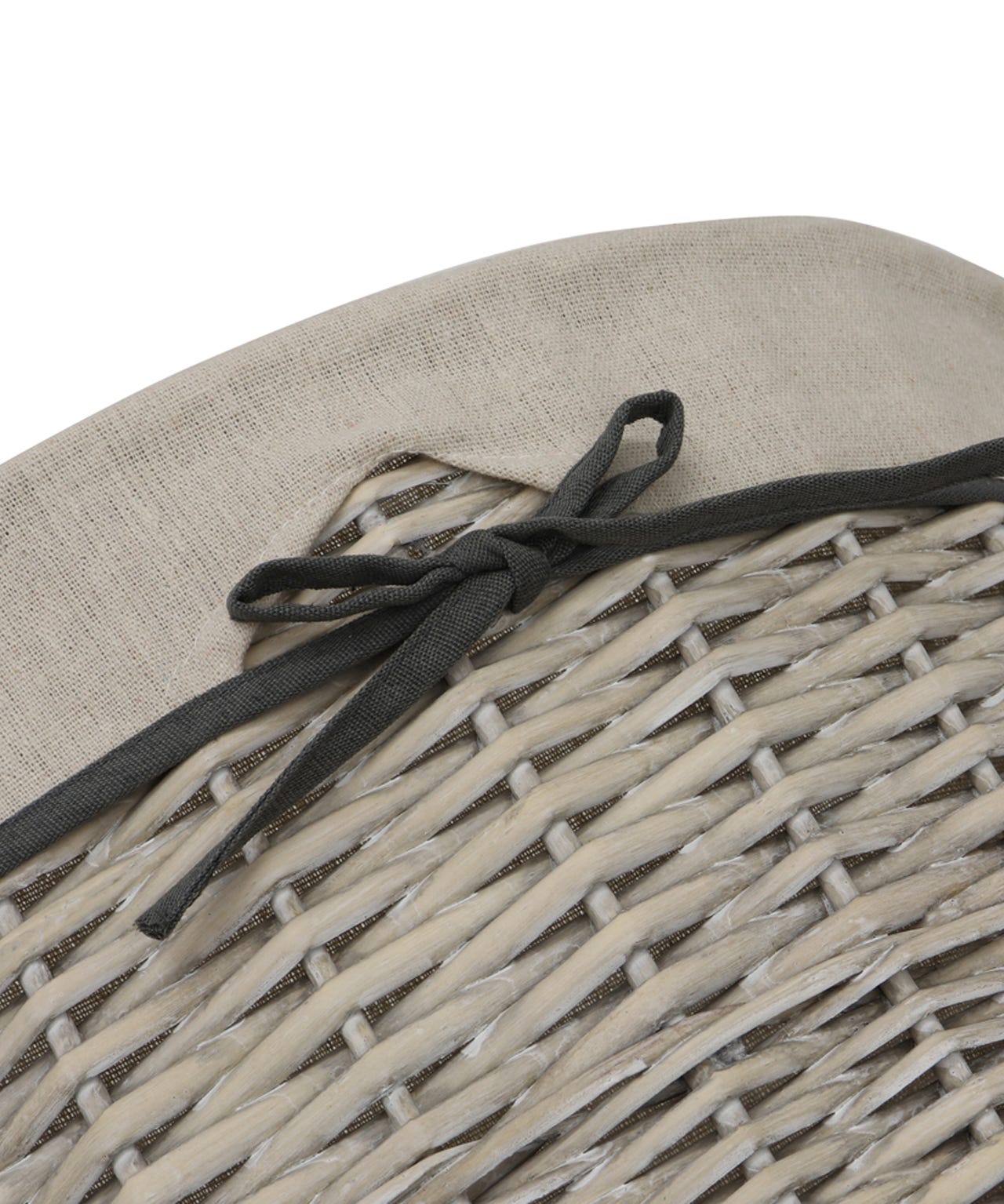 4 Round Willow Laundry Baskets & Bins