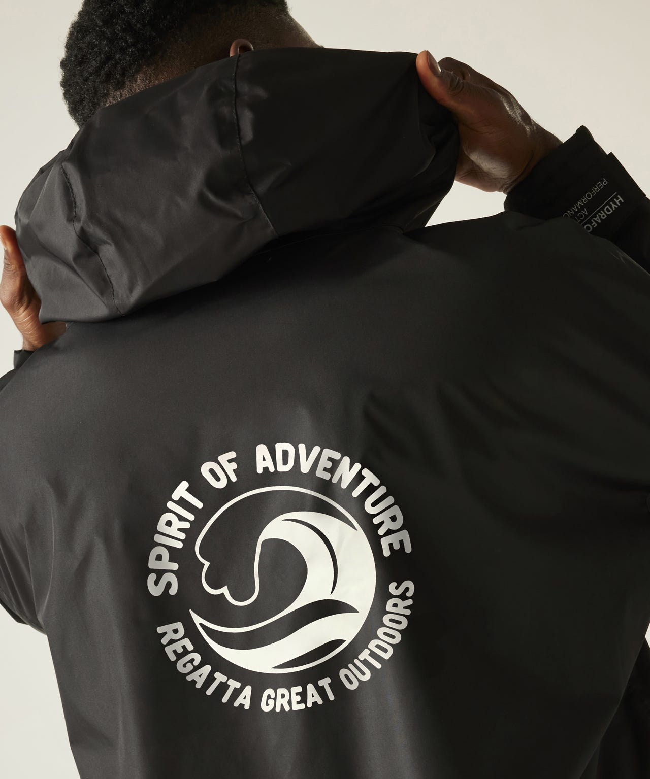 Regatta Adult Waterproof Changing Robe