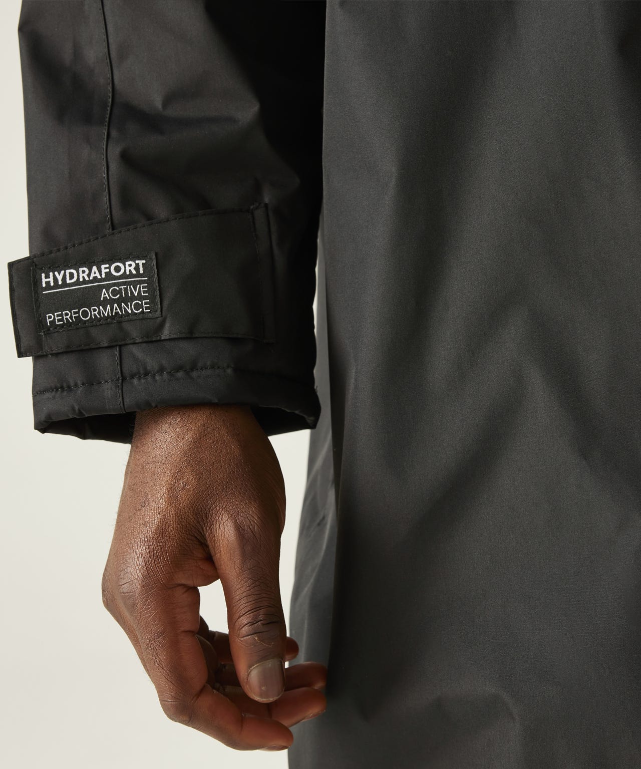 Regatta Adult Waterproof Changing Robe