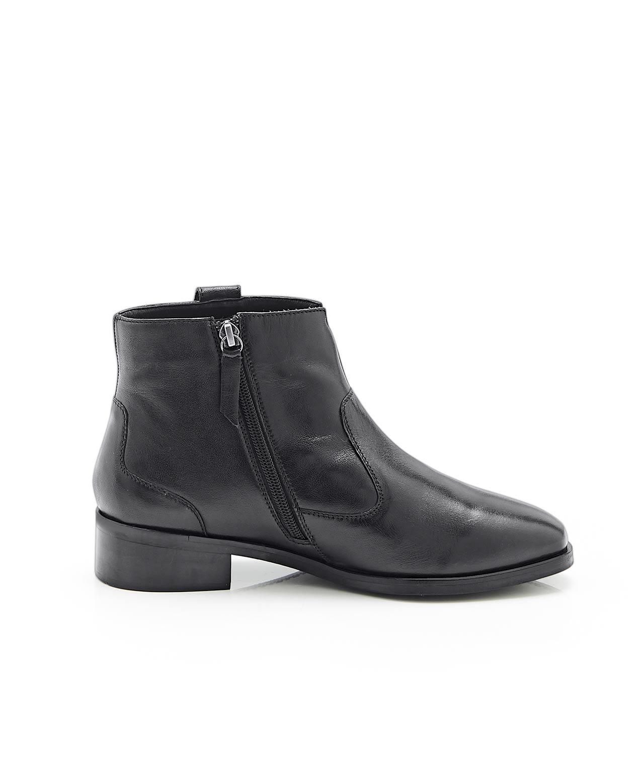 Tassel Trim Ankle Boots