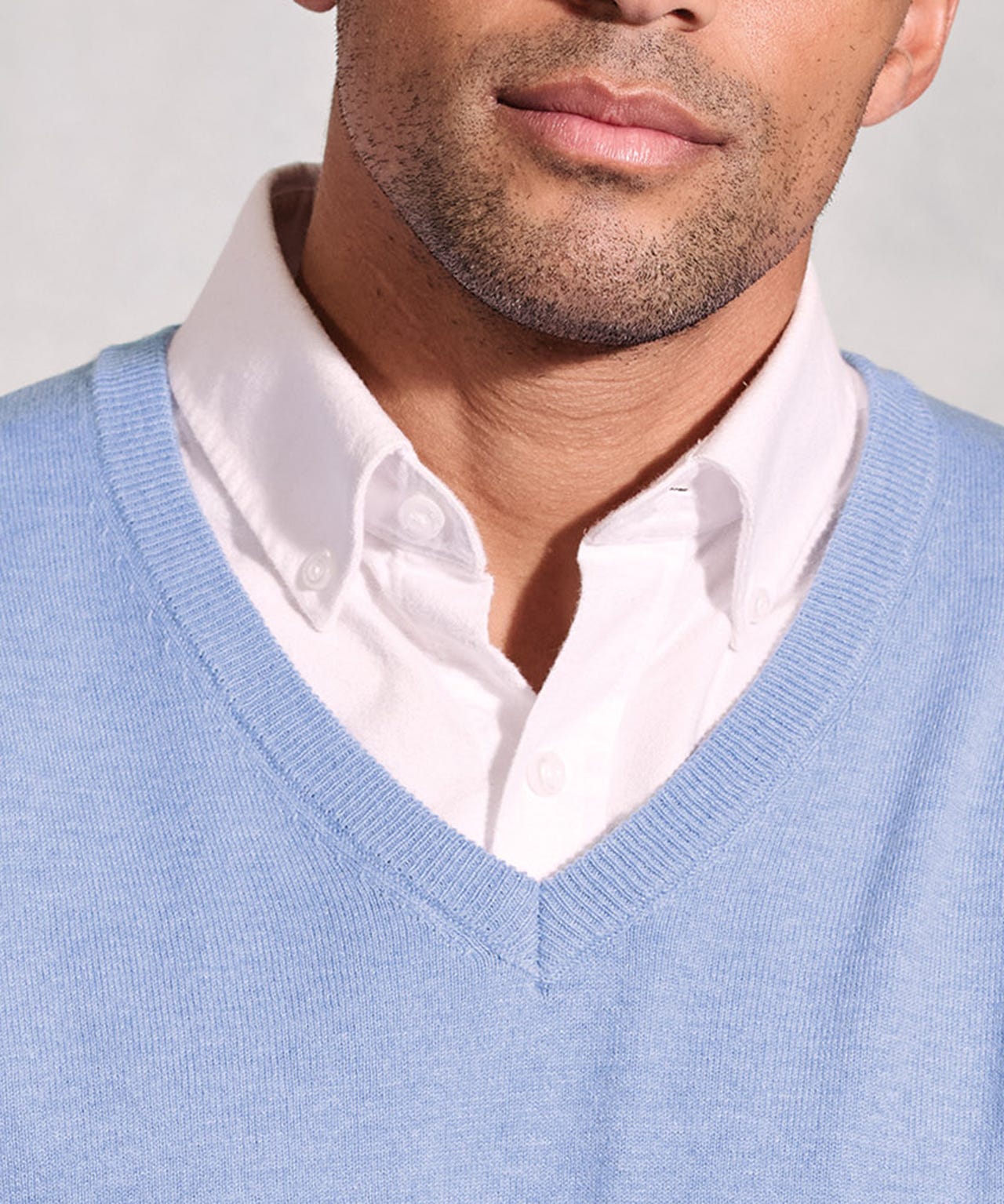 Brook Taverner - Berlin V Neck Jumper