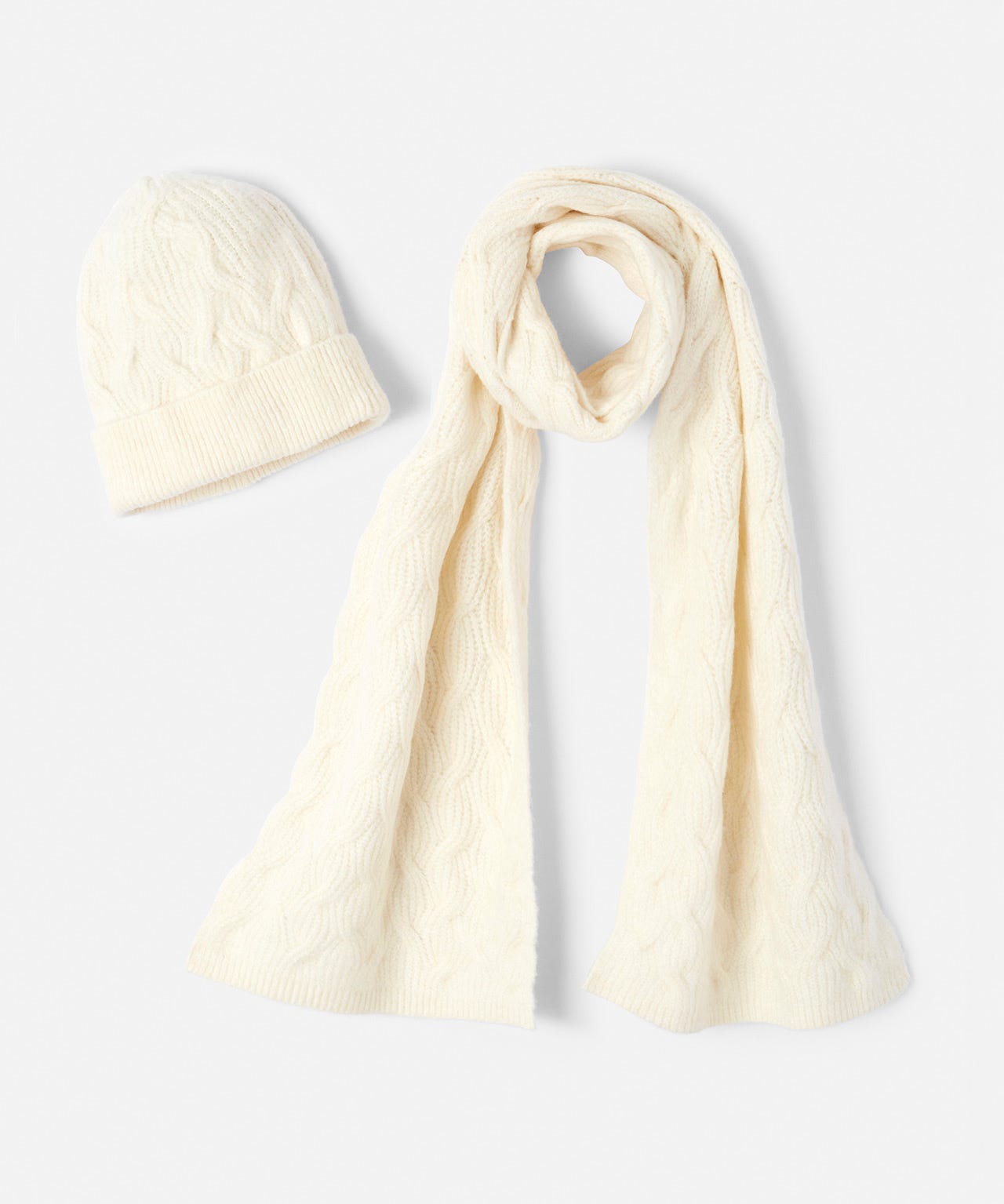Cable Hat & Scarf Set