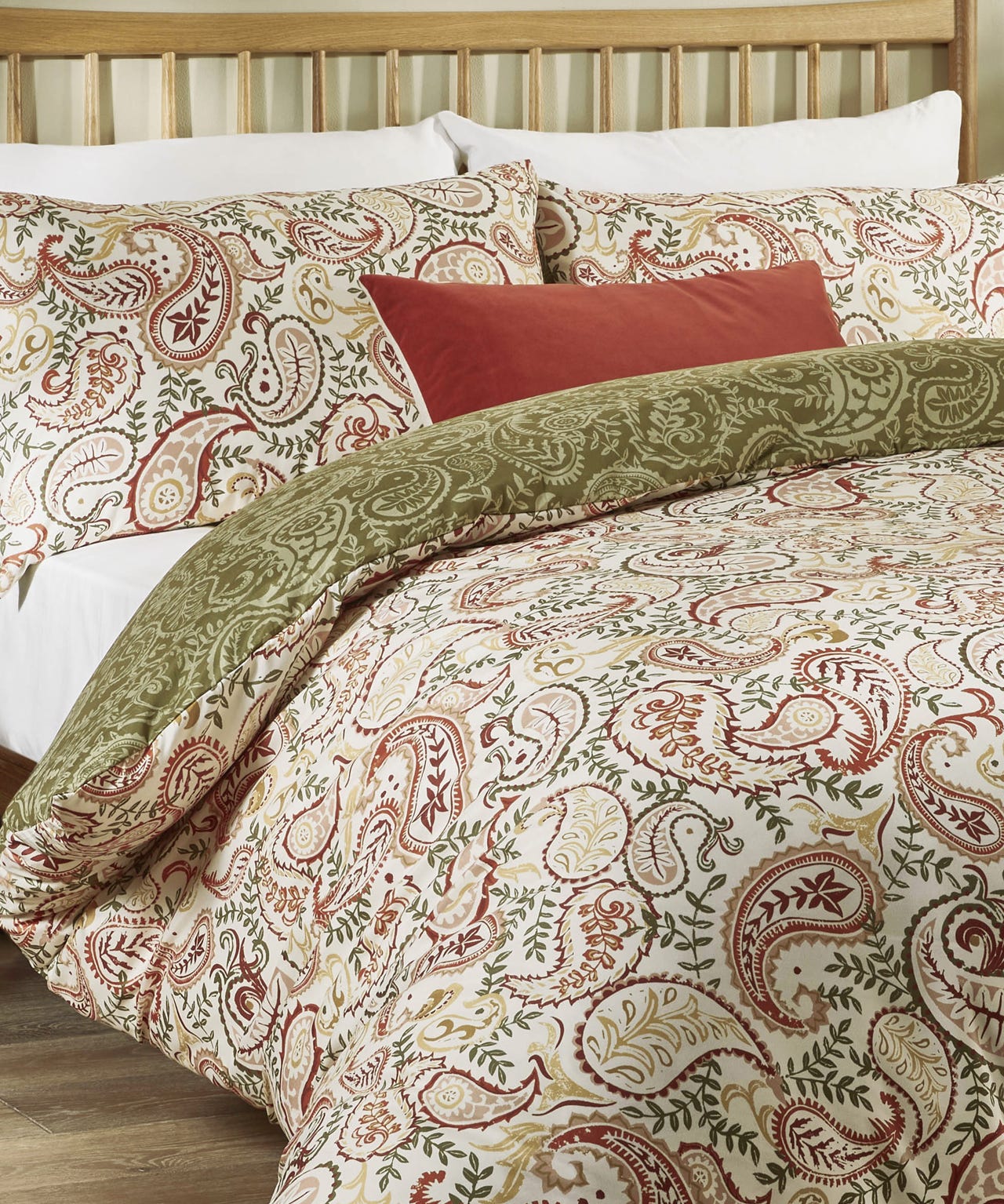 Anika Duvet Set