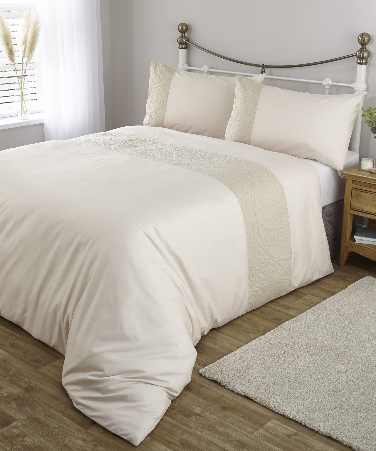 Pinsonic Patterned Duvet Set