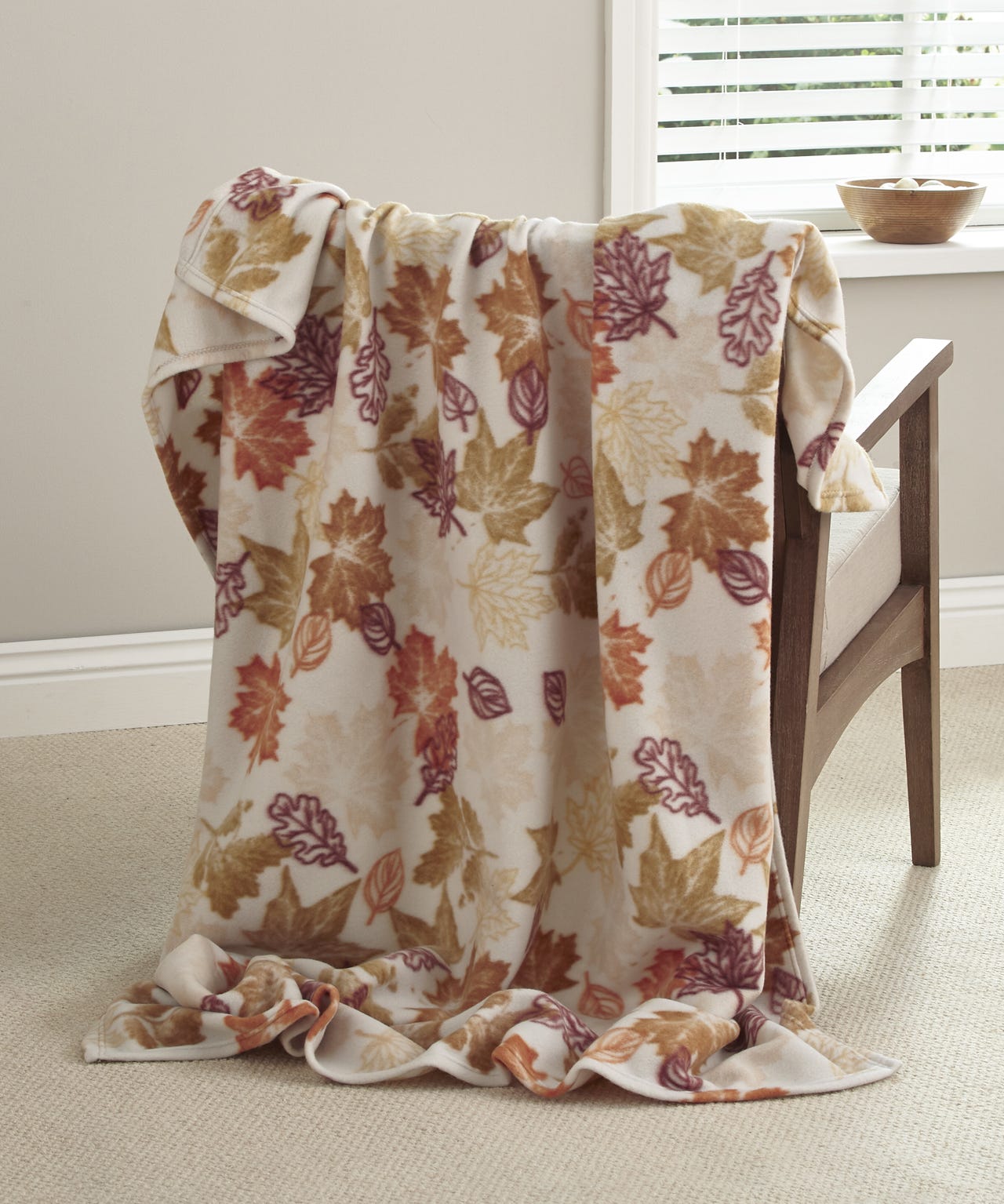 Pack of 2 Autumn Leaves Fleece Throws