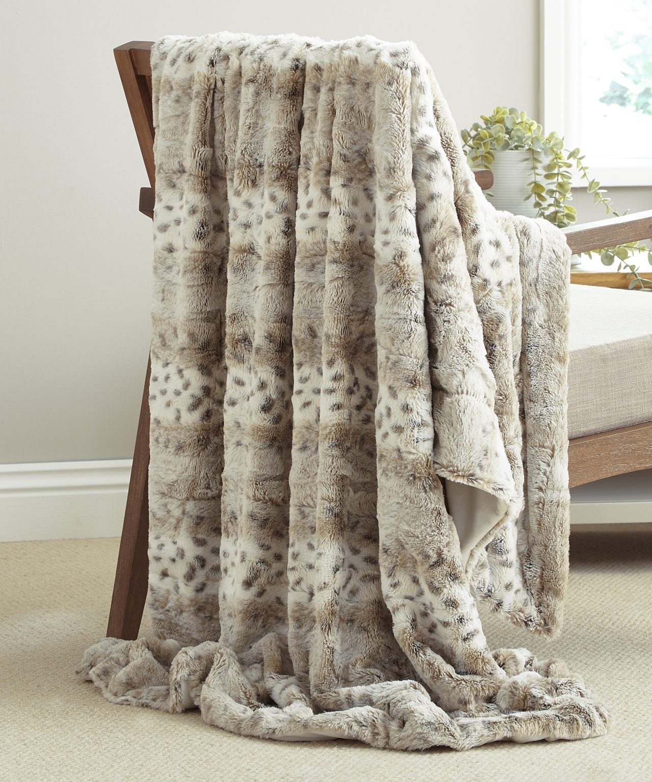 Pack of 2 Faux-fur Throws