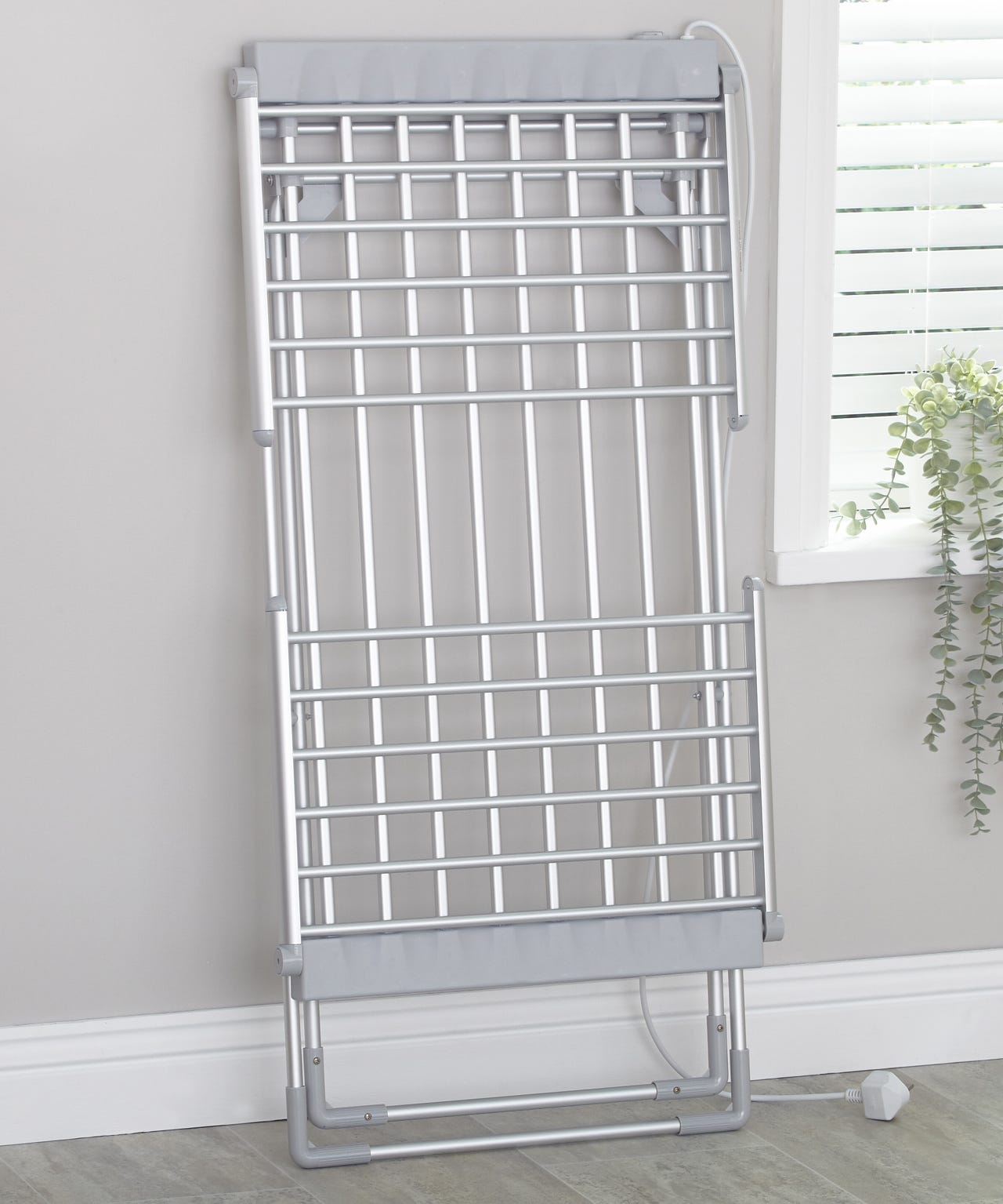Tower Electric Clothes Airer