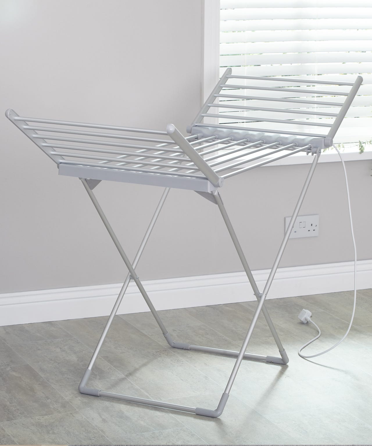 Tower Electric Clothes Airer