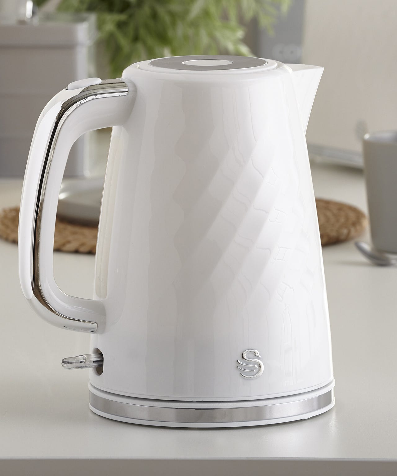 Swan Wave Cordless Kettle