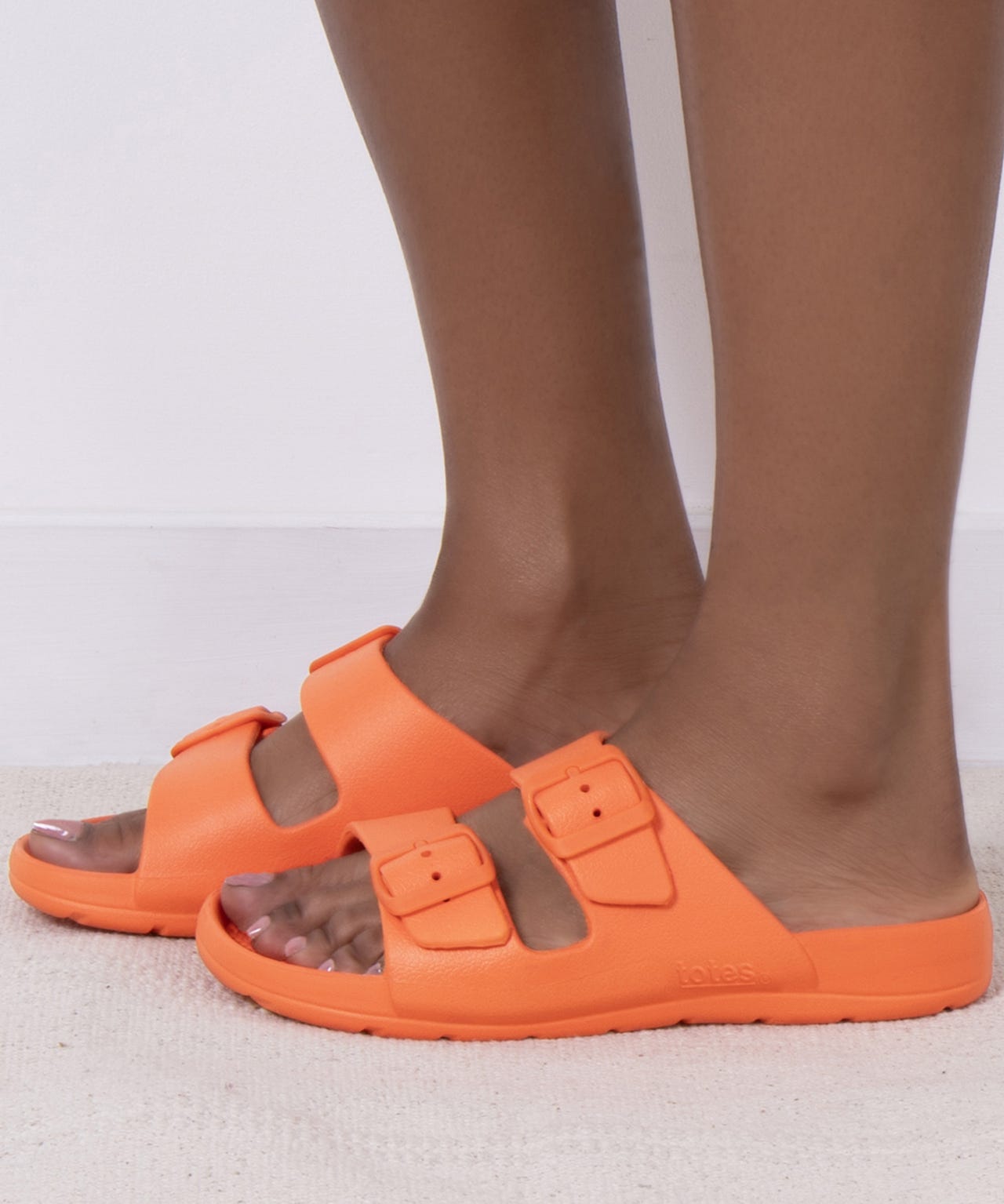 Totes Ladies Adjustable Buckle Slider