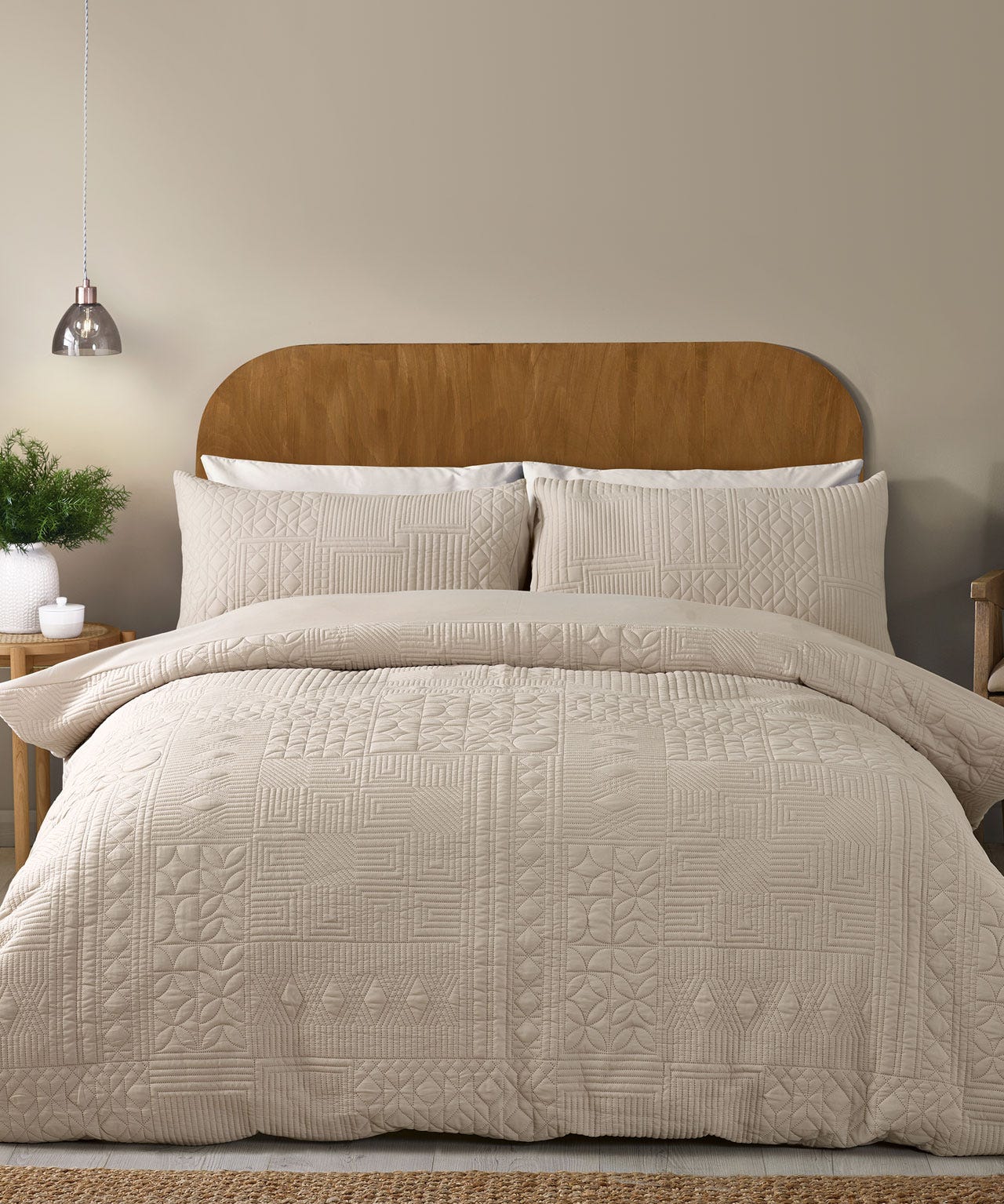 Catherine Lansfield Timeless Folkstone Geo Pinsonic Duvet Set