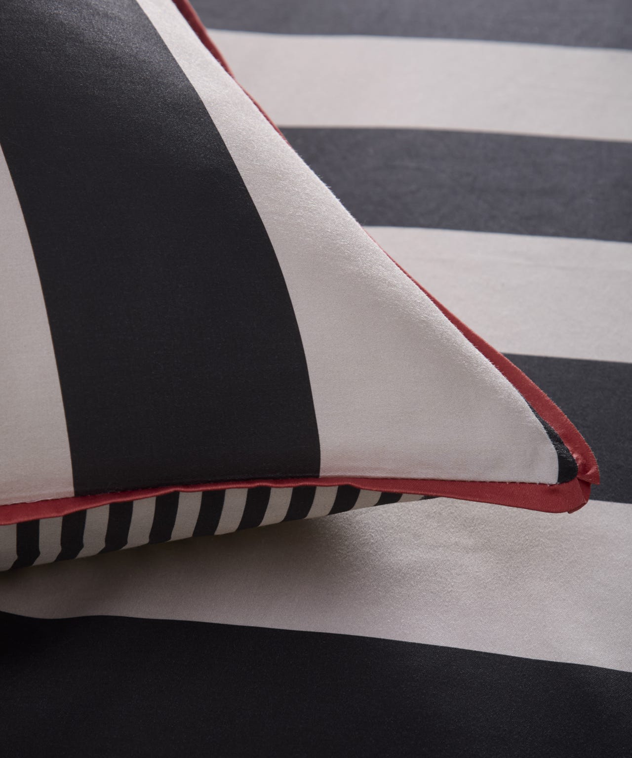 LLB Festivo Circus Stripe Duvet Cover Set