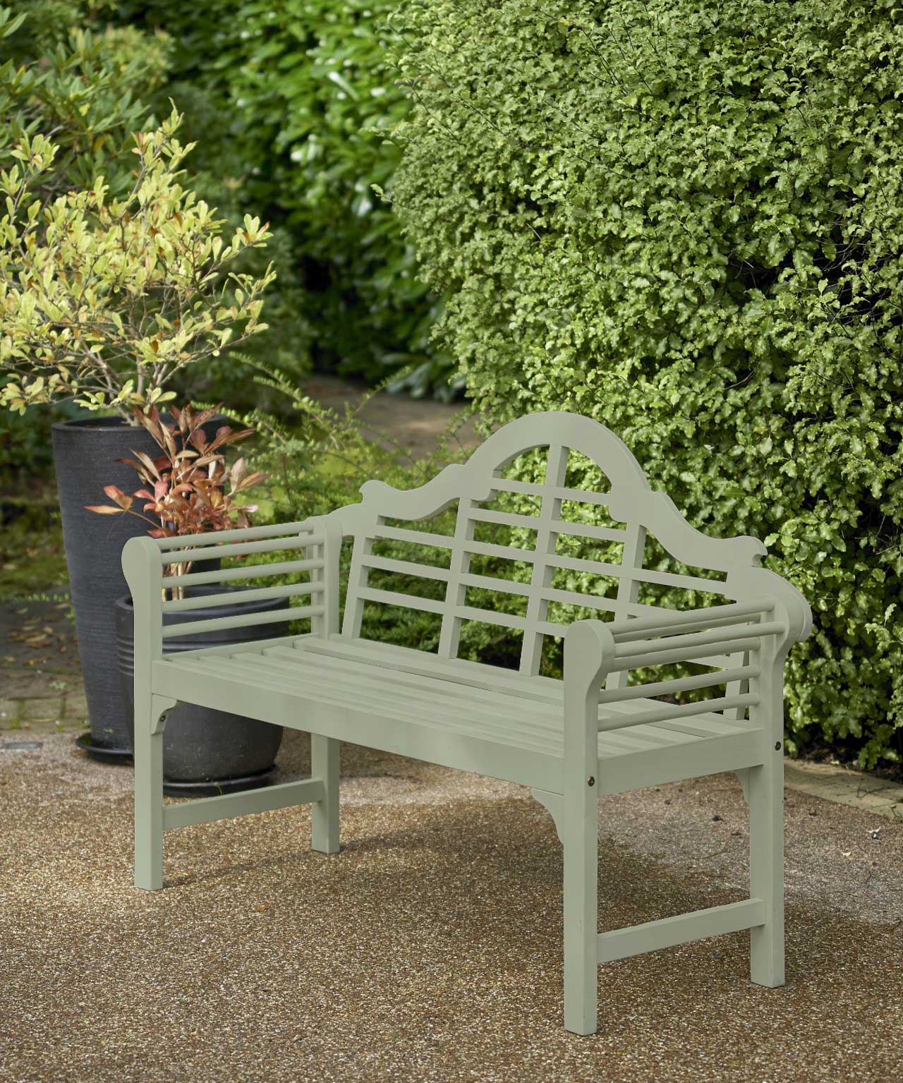 Gabelmere - Traditional Lutyens-style bench