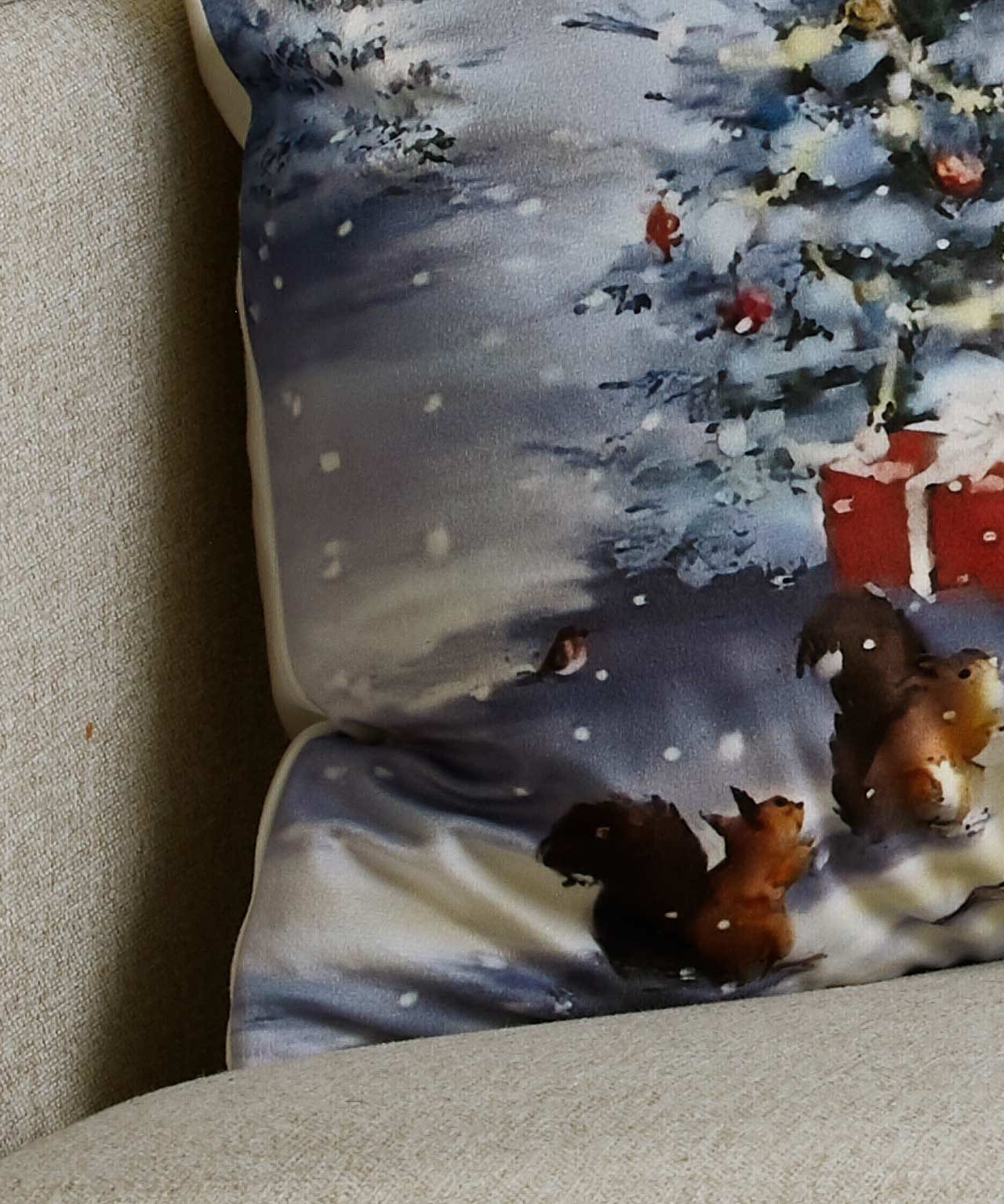 Pack of 2 Santa Cushion Covers