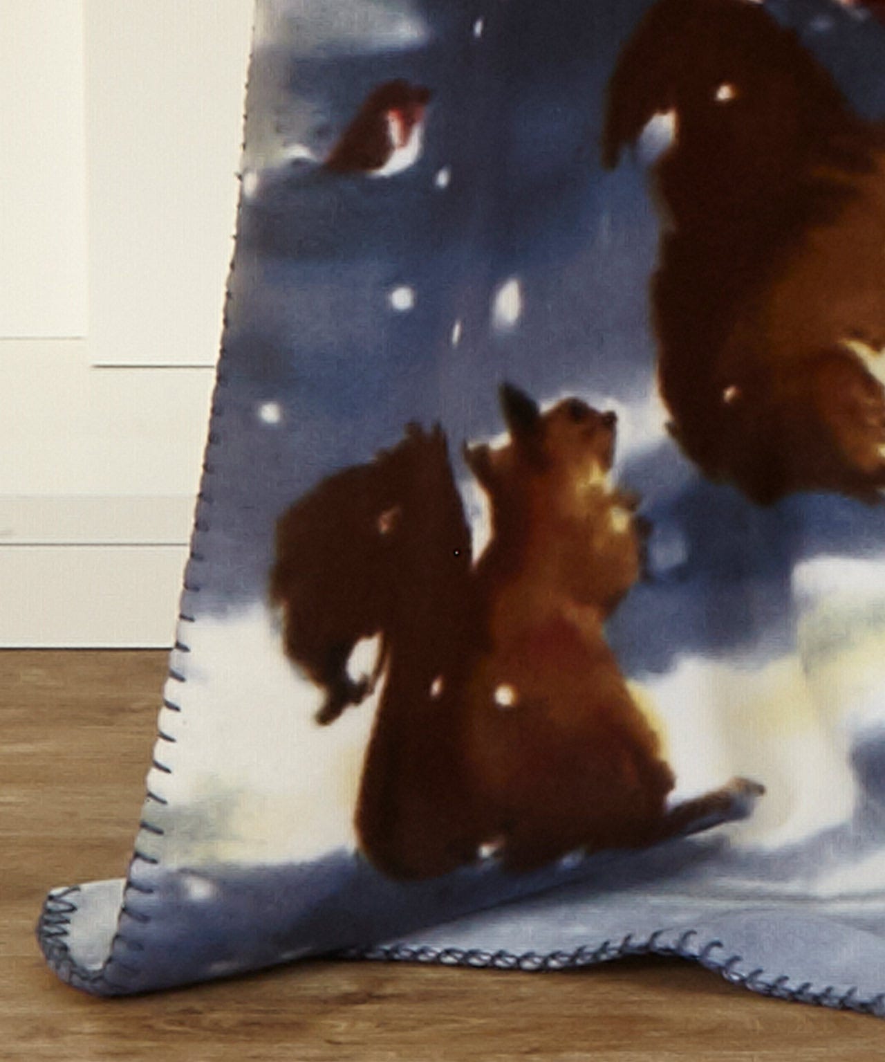 Pack of 2 santa fleece Throws