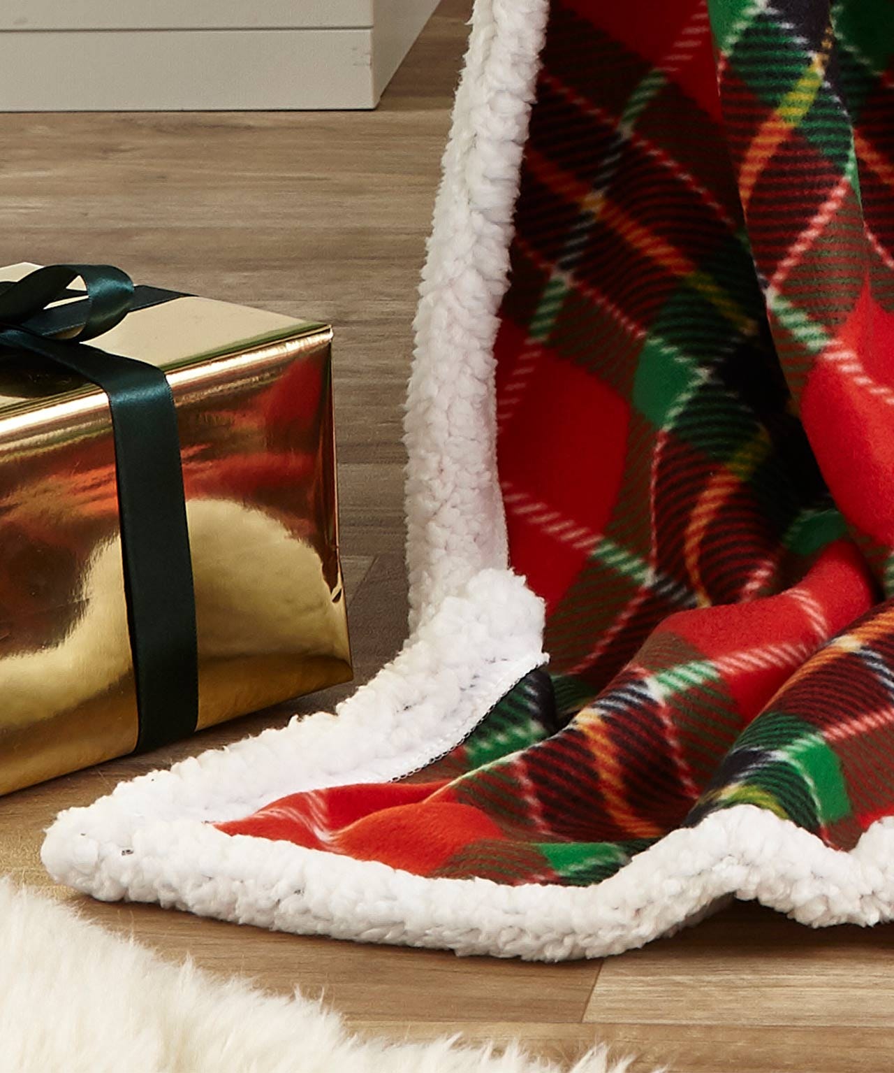 Checked Sherpa Throw