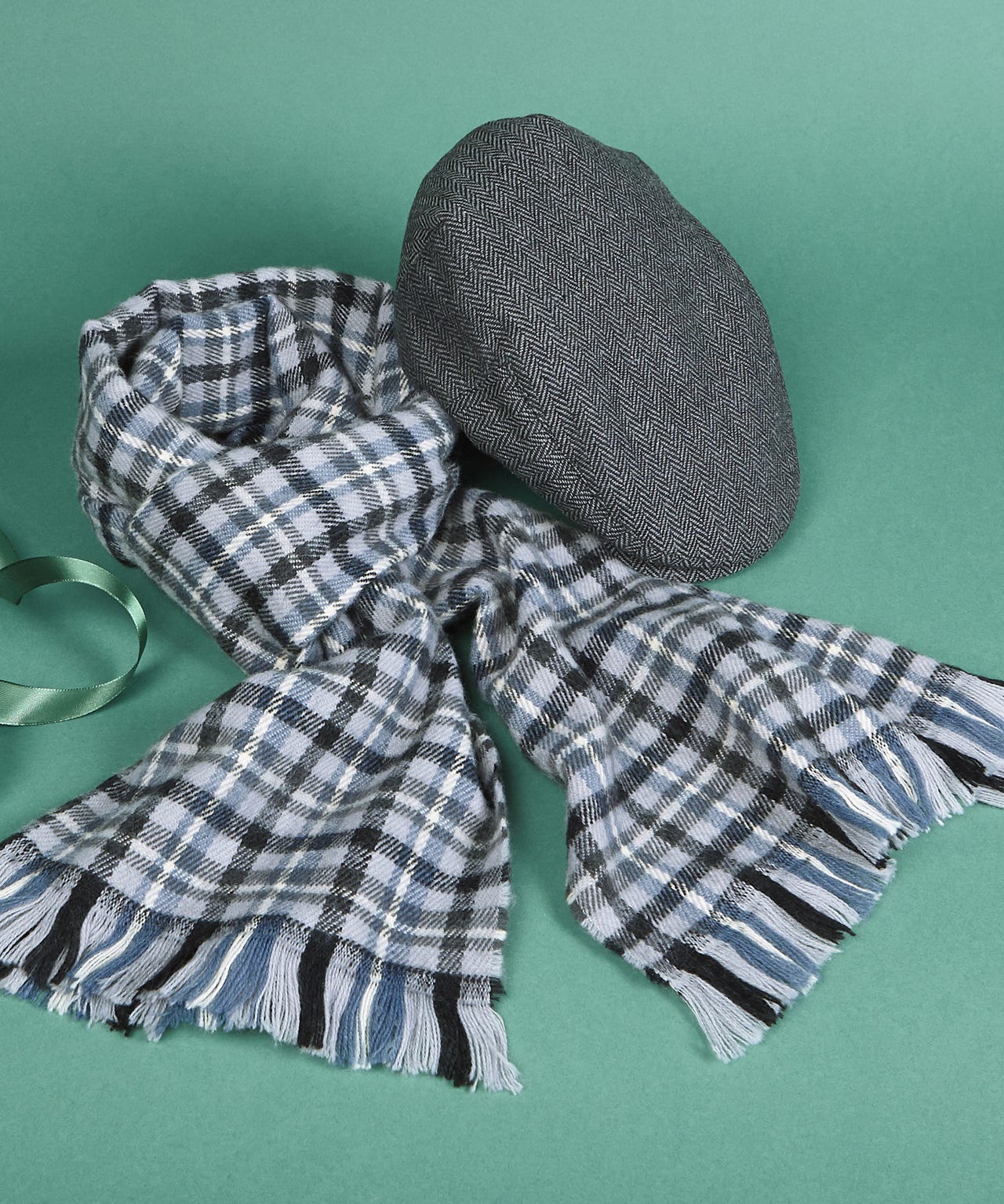 Scarf & Flat Cap Set