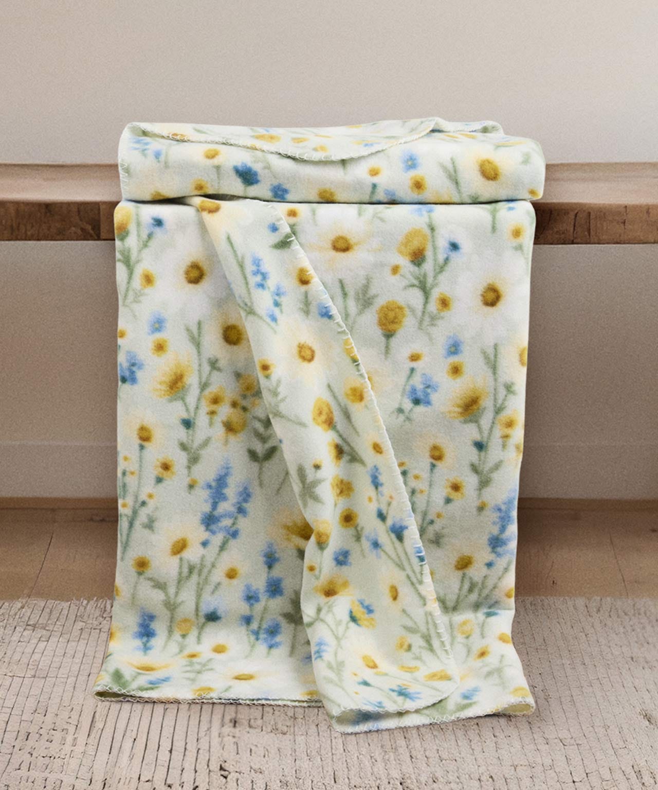 Pack of 2 Daisy Throws