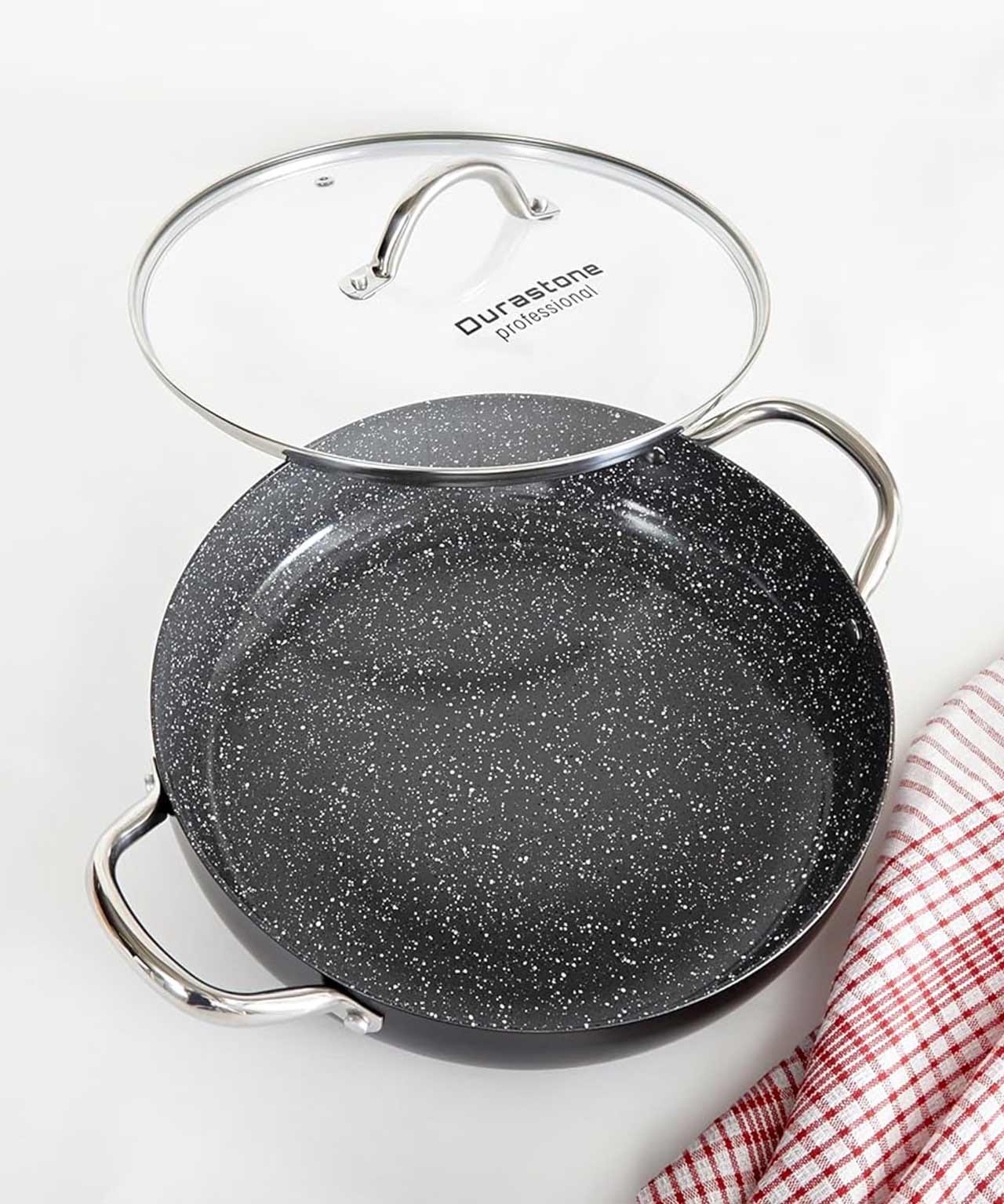 Casserole Pan with lid