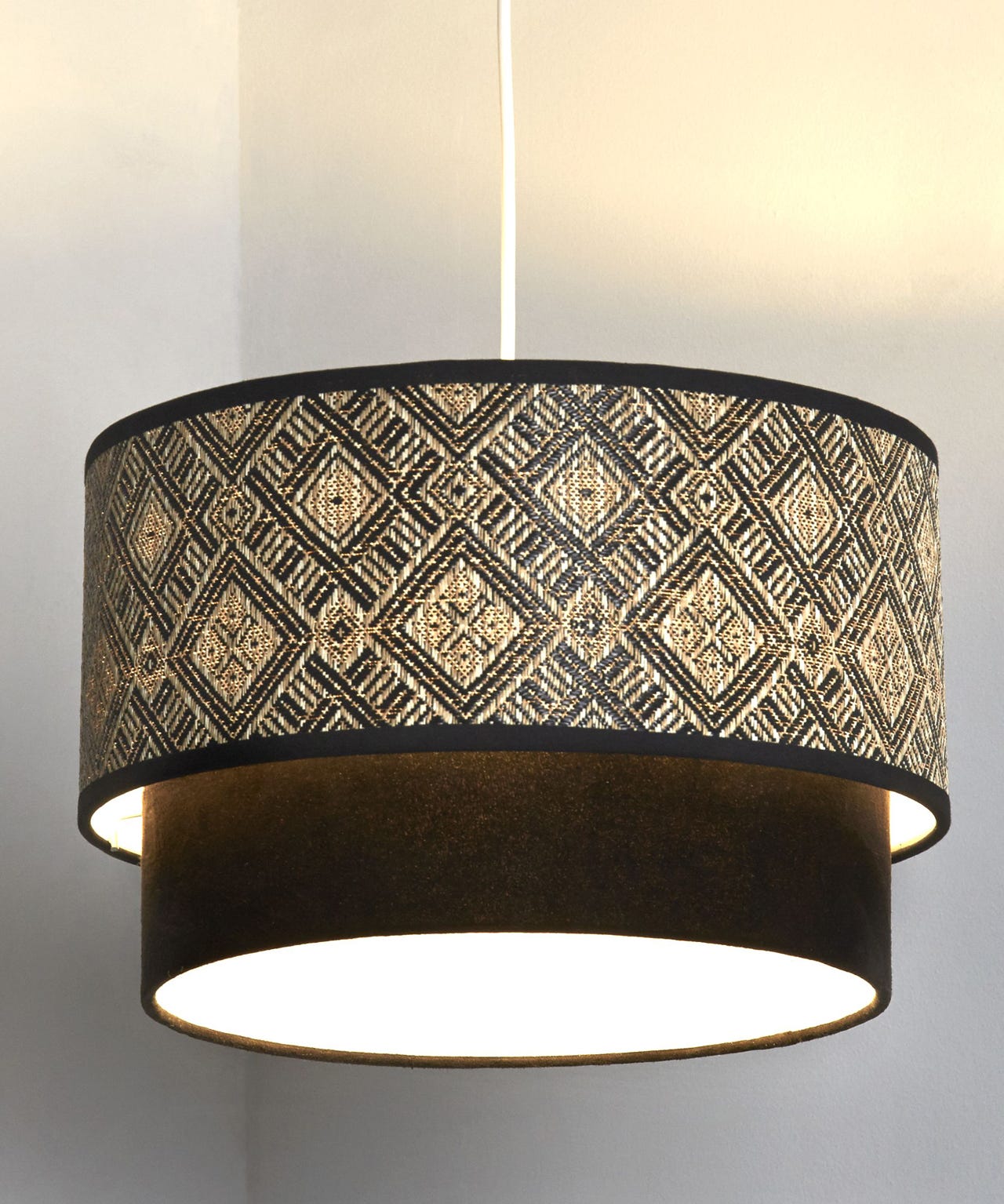 Two Tier Easy Fit Shade