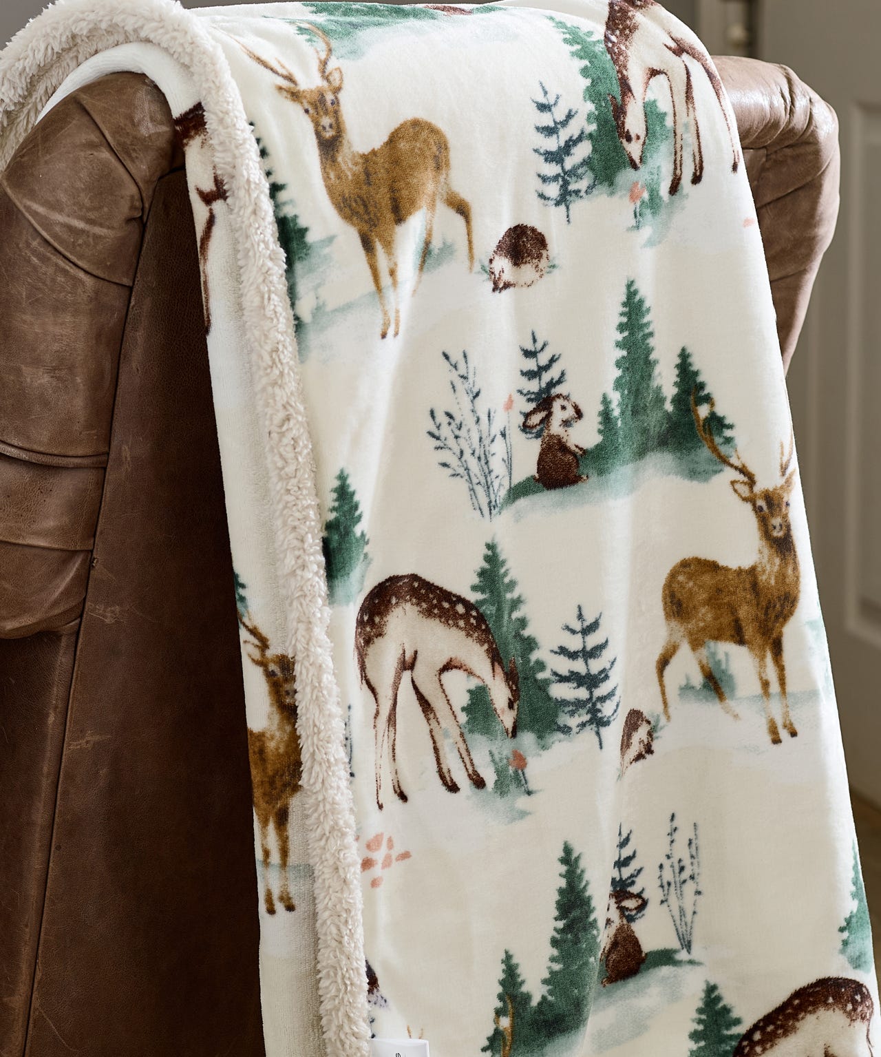 Winter Deers Throw