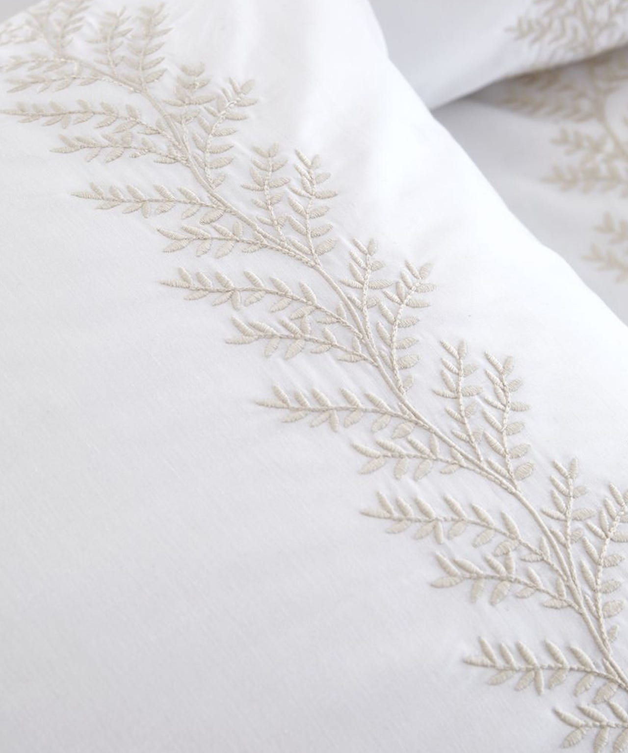 Bianca Embroidery Leaf Duvet Set