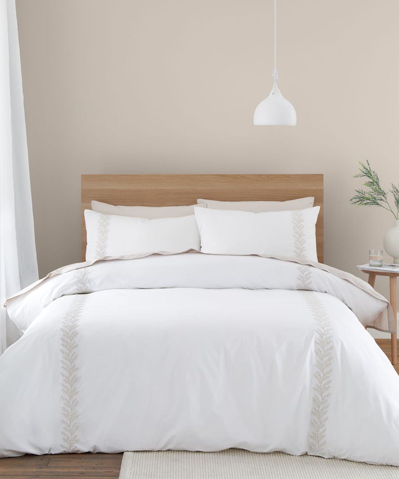 Bianca Embroidery Leaf Duvet Set