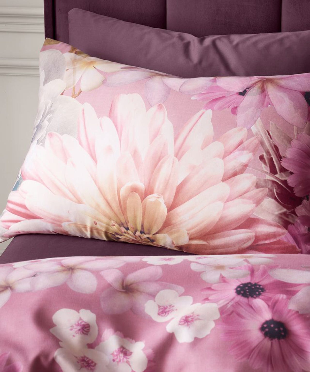 RHS x Catherine Lansfield Rosemoor Floral Duvet Set
