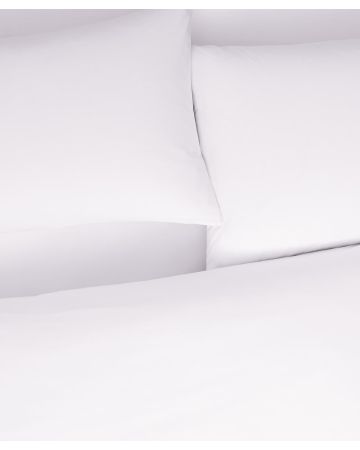 Easy-Care Plain Dye Fitted Sheet