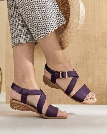 Buckle strap Leather Sandal